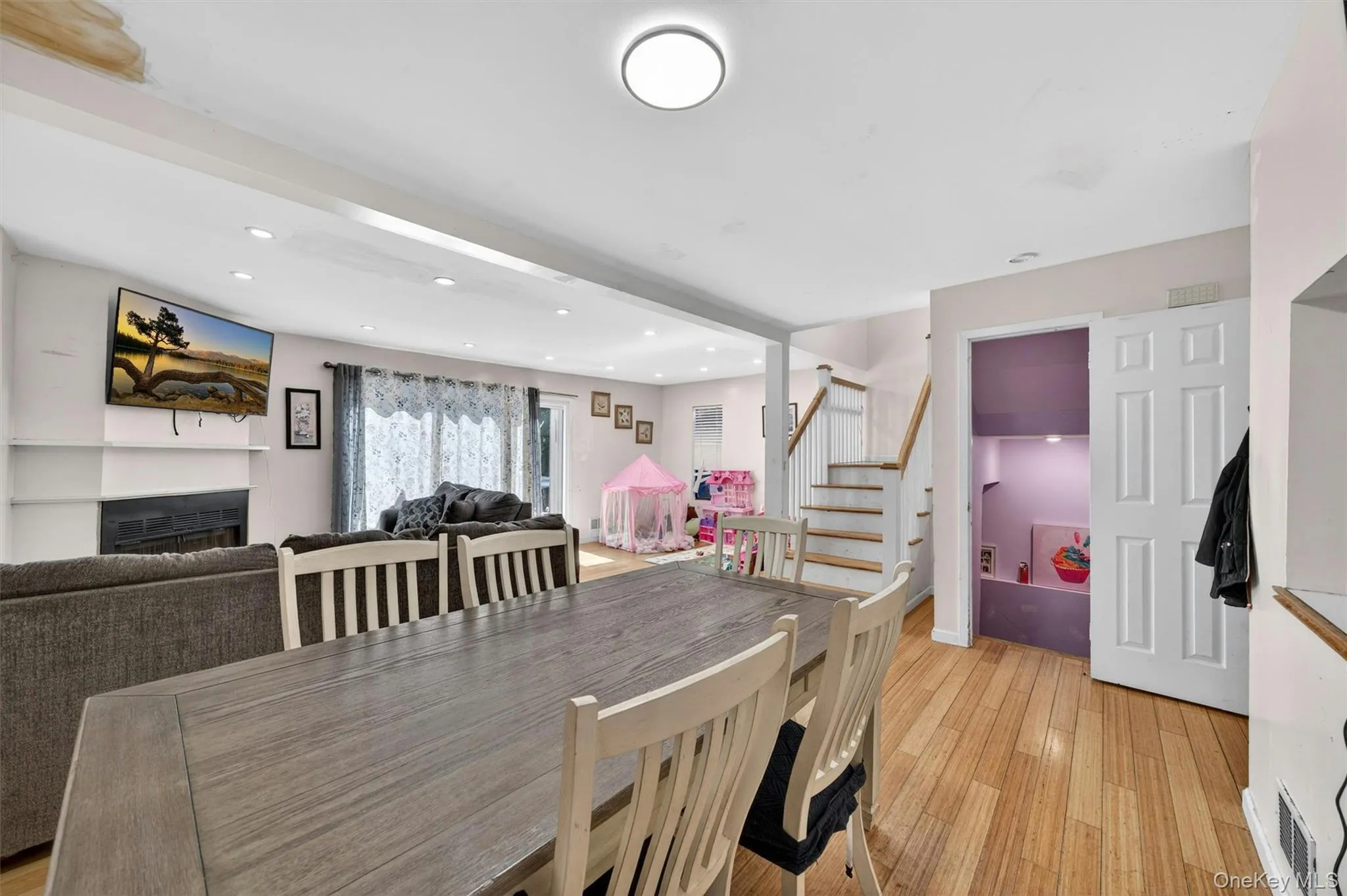 11 Rockledge Drive, Ramapo, NY, 2 Bedrooms Bedrooms, 7 Rooms Rooms,1 BathroomBathrooms,Residential,For Rent,Rockledge,0,KEY995506 11 Rockledge Drive, Ramapo, NY, 2 Bedrooms Bedrooms, 7 Rooms Rooms,1 BathroomBathrooms,Residential,For Rent,Rockledge,0,KEY995506