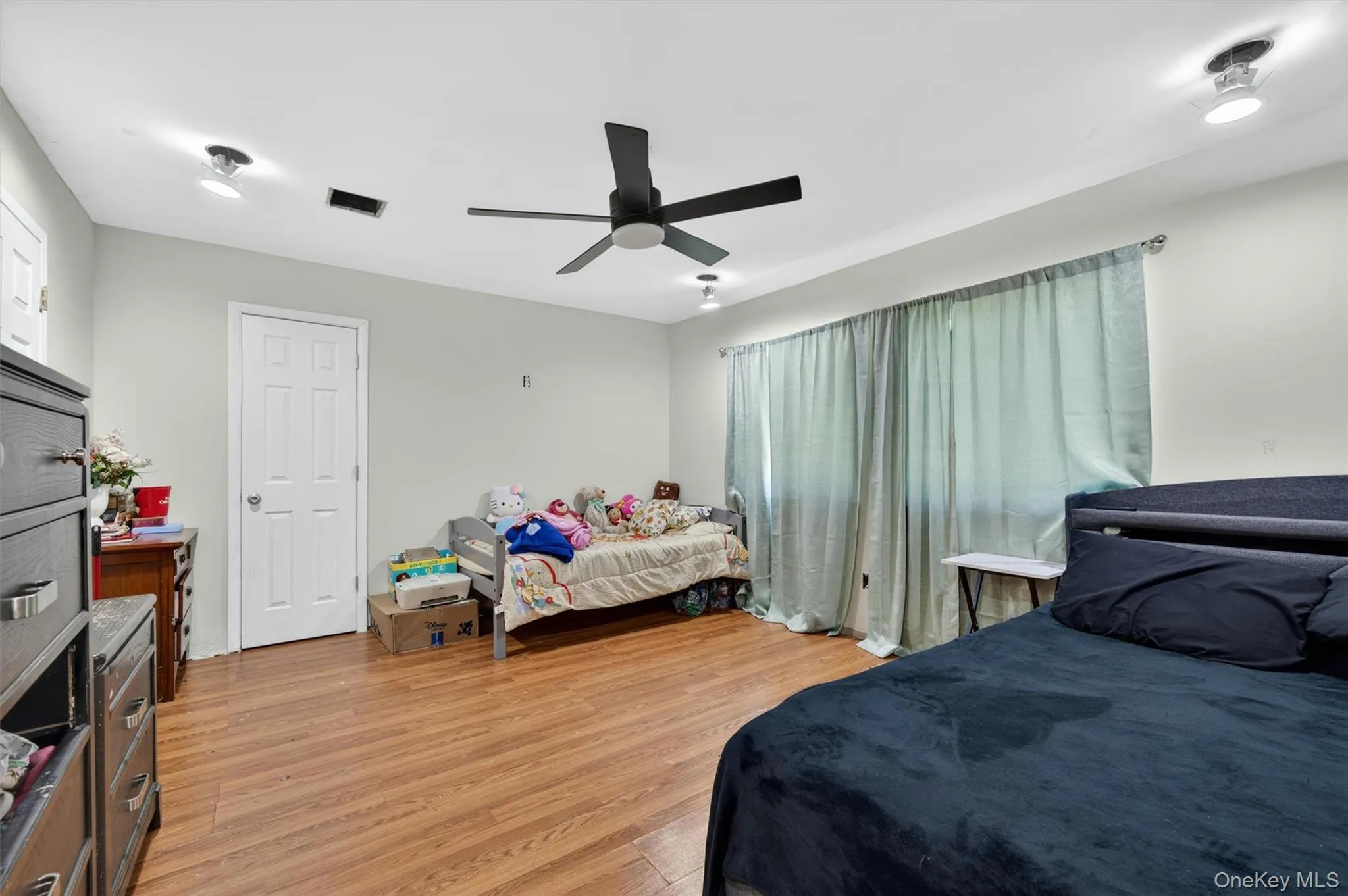 11 Rockledge Drive, Ramapo, NY, 2 Bedrooms Bedrooms, 7 Rooms Rooms,1 BathroomBathrooms,Residential,For Rent,Rockledge,0,KEY995506 11 Rockledge Drive, Ramapo, NY, 2 Bedrooms Bedrooms, 7 Rooms Rooms,1 BathroomBathrooms,Residential,For Rent,Rockledge,0,KEY995506