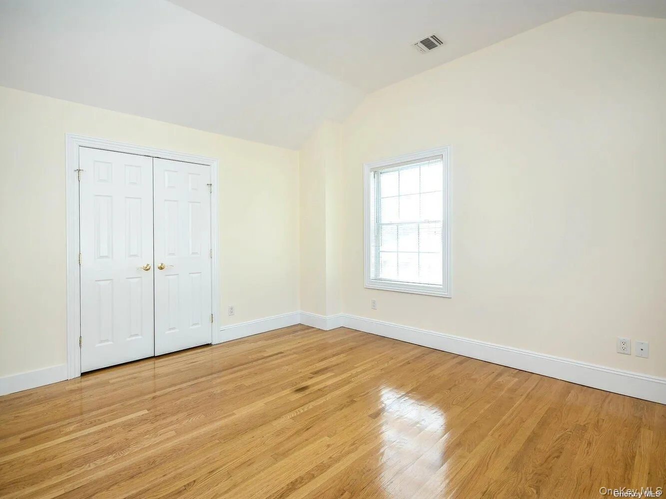 51 Inwood Road, North Hempstead, NY, 3 Bedrooms Bedrooms, 6 Rooms Rooms,2 BathroomsBathrooms,Residential Lease,For Rent,Inwood,0,995509 51 Inwood Road, North Hempstead, NY, 3 Bedrooms Bedrooms, 6 Rooms Rooms,2 BathroomsBathrooms,Residential Lease,For Rent,Inwood,0,995509