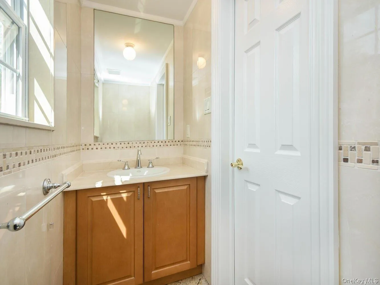 51 Inwood Road, North Hempstead, NY, 3 Bedrooms Bedrooms, 6 Rooms Rooms,2 BathroomsBathrooms,Residential Lease,For Rent,Inwood,0,995509 51 Inwood Road, North Hempstead, NY, 3 Bedrooms Bedrooms, 6 Rooms Rooms,2 BathroomsBathrooms,Residential Lease,For Rent,Inwood,0,995509