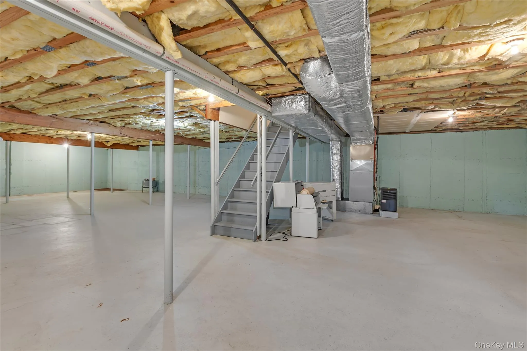 6 Gerriet Court, Huntington, NY, 3 Bedrooms Bedrooms, 9 Rooms Rooms,2 BathroomsBathrooms,Residential,For Rent,Gerriet,0,995521 6 Gerriet Court, Huntington, NY, 3 Bedrooms Bedrooms, 9 Rooms Rooms,2 BathroomsBathrooms,Residential,For Rent,Gerriet,0,995521