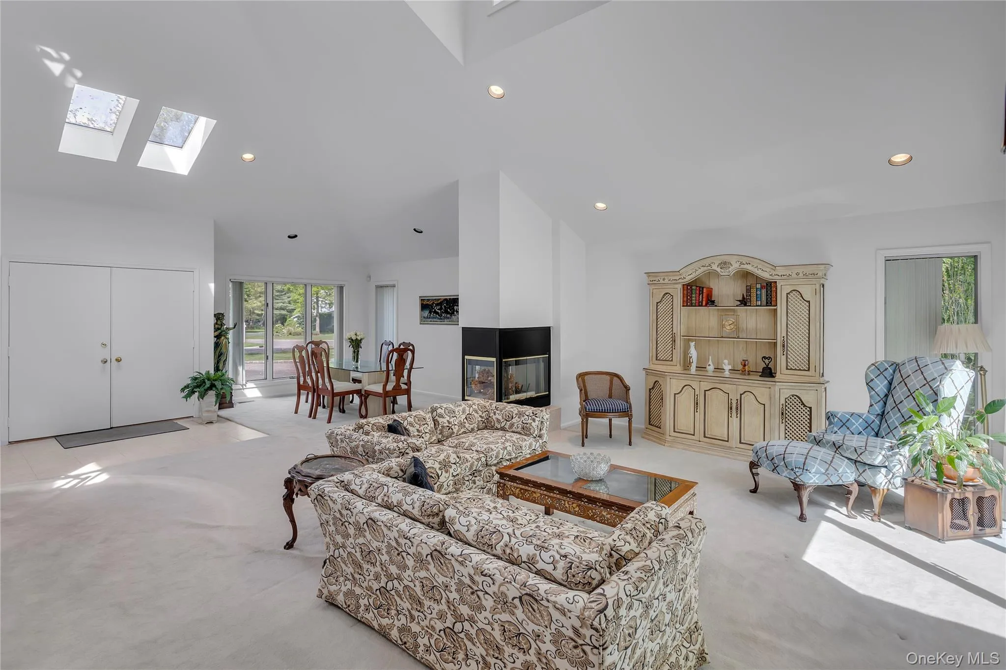 6 Gerriet Court, Huntington, NY, 3 Bedrooms Bedrooms, 9 Rooms Rooms,2 BathroomsBathrooms,Residential,For Rent,Gerriet,0,995521 6 Gerriet Court, Huntington, NY, 3 Bedrooms Bedrooms, 9 Rooms Rooms,2 BathroomsBathrooms,Residential,For Rent,Gerriet,0,995521