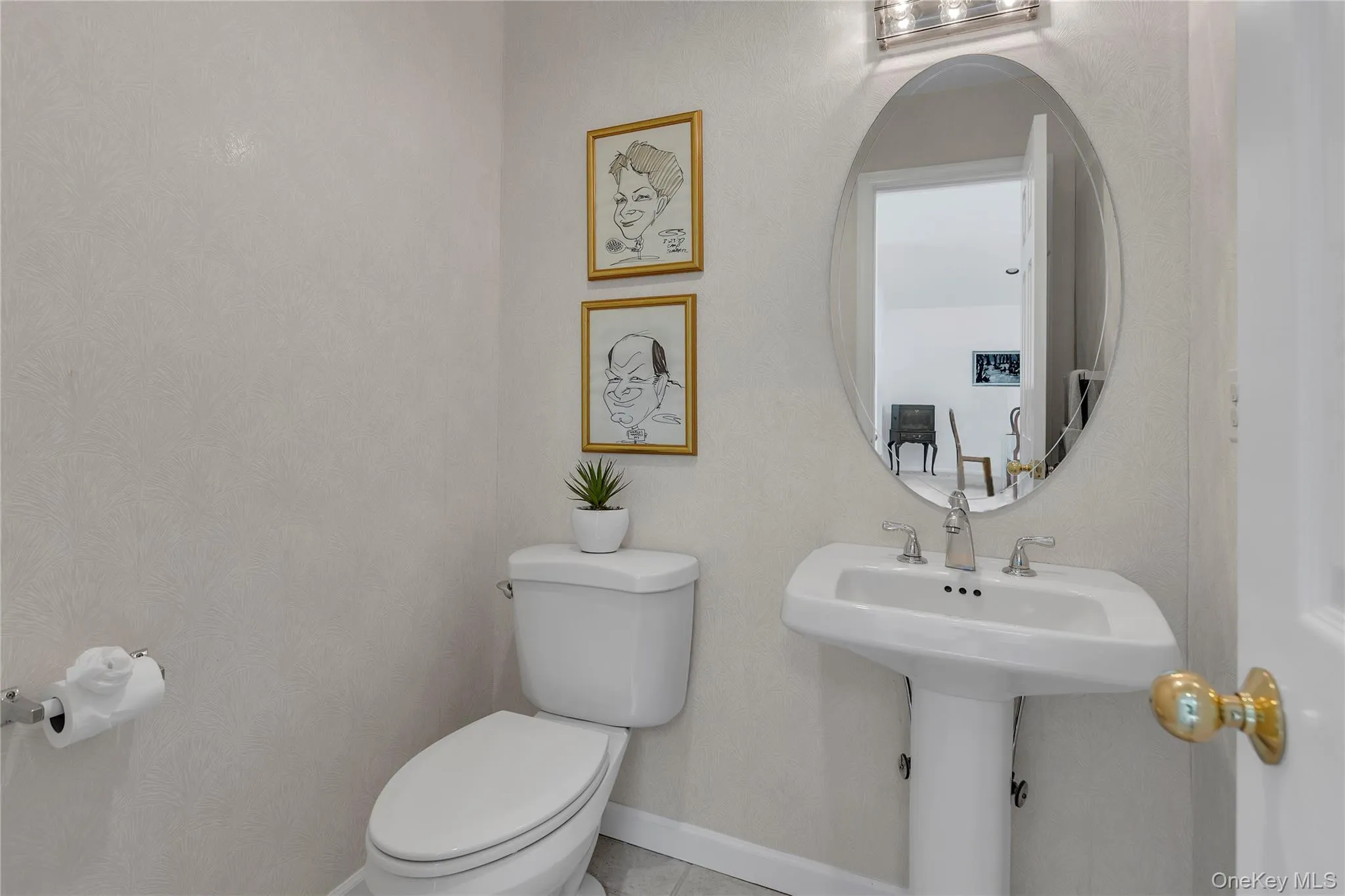 6 Gerriet Court, Huntington, NY, 3 Bedrooms Bedrooms, 9 Rooms Rooms,2 BathroomsBathrooms,Residential,For Rent,Gerriet,0,995521 6 Gerriet Court, Huntington, NY, 3 Bedrooms Bedrooms, 9 Rooms Rooms,2 BathroomsBathrooms,Residential,For Rent,Gerriet,0,995521