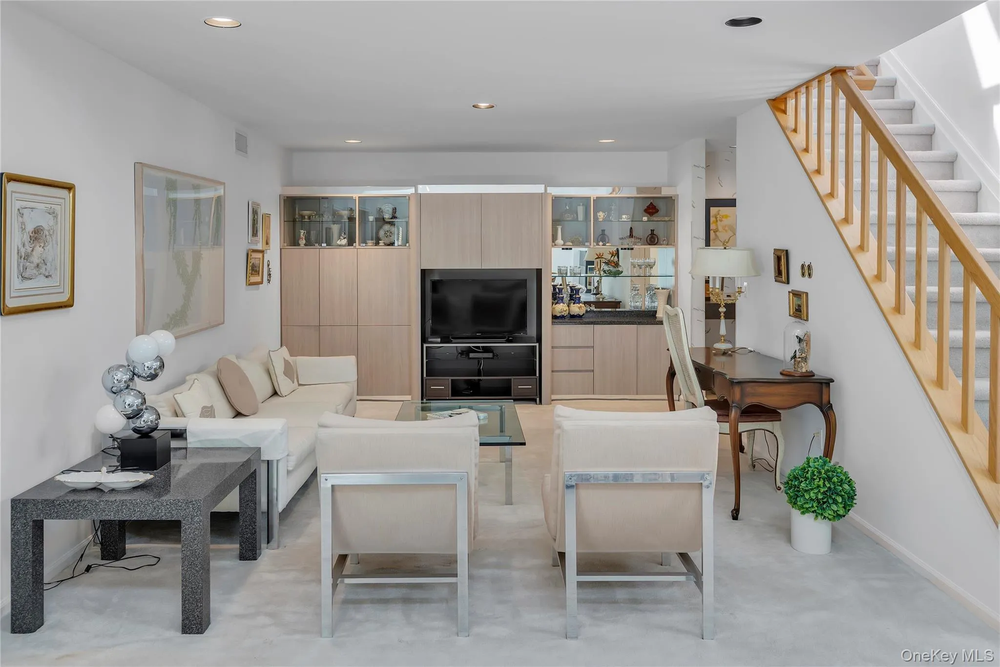 6 Gerriet Court, Huntington, NY, 3 Bedrooms Bedrooms, 9 Rooms Rooms,2 BathroomsBathrooms,Residential,For Rent,Gerriet,0,995521 6 Gerriet Court, Huntington, NY, 3 Bedrooms Bedrooms, 9 Rooms Rooms,2 BathroomsBathrooms,Residential,For Rent,Gerriet,0,995521