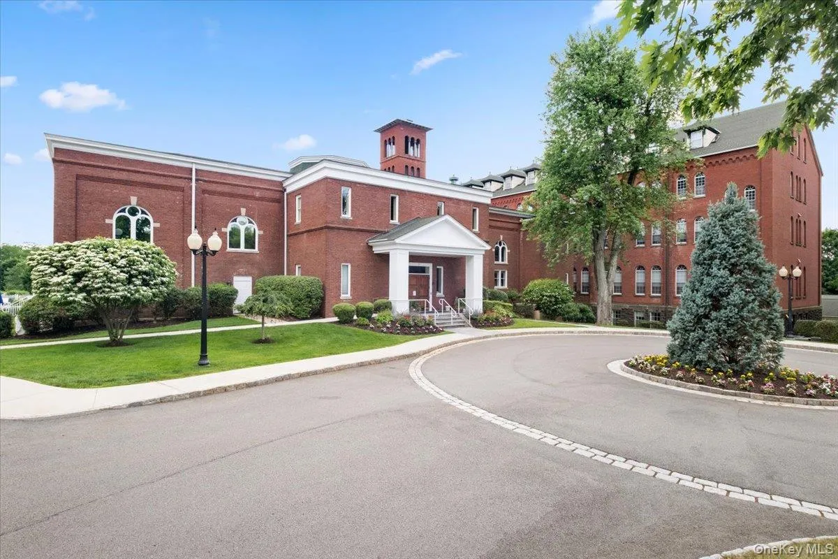 4205 Finch Court, Peekskill, NY, 2 Bedrooms Bedrooms, 6 Rooms Rooms,2 BathroomsBathrooms,Residential,For Rent,Finch,0,995522 4205 Finch Court, Peekskill, NY, 2 Bedrooms Bedrooms, 6 Rooms Rooms,2 BathroomsBathrooms,Residential,For Rent,Finch,0,995522