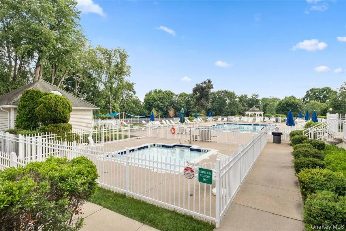 4205 Finch Court, Peekskill, NY, 2 Bedrooms Bedrooms, 6 Rooms Rooms,2 BathroomsBathrooms,Residential,For Rent,Finch,0,995522 4205 Finch Court, Peekskill, NY, 2 Bedrooms Bedrooms, 6 Rooms Rooms,2 BathroomsBathrooms,Residential,For Rent,Finch,0,995522
