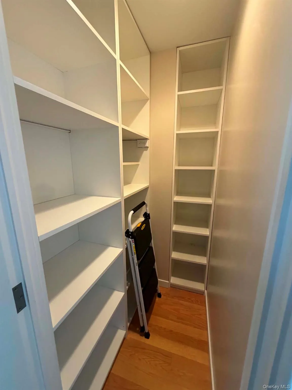 7801 64th Street, New York, NY, 4 Bedrooms Bedrooms, 6 Rooms Rooms,1 BathroomBathrooms,Residential Lease,For Rent,64th,0,995537 7801 64th Street, New York, NY, 4 Bedrooms Bedrooms, 6 Rooms Rooms,1 BathroomBathrooms,Residential Lease,For Rent,64th,0,995537