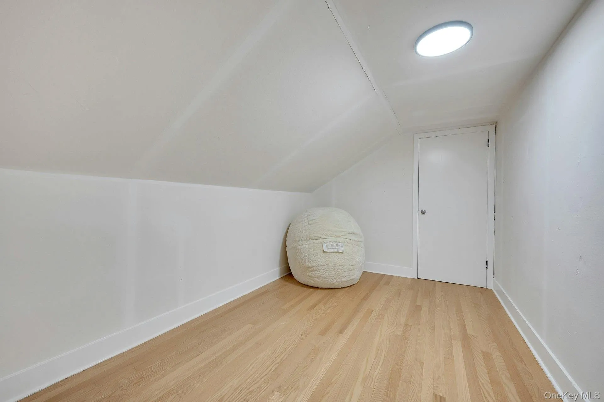 Possible gym or storage space on second floor Possible gym or storage space on second floor