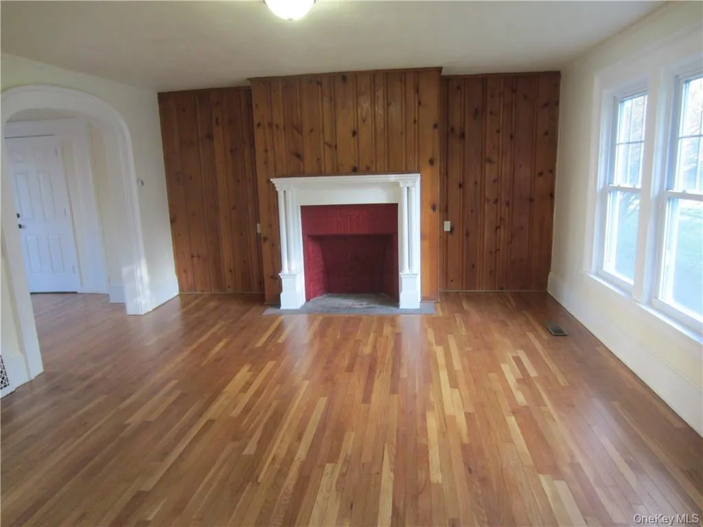 212 Cherry Street, Poughkeepsie, NY, 4 Bedrooms Bedrooms, 10 Rooms Rooms,1 BathroomBathrooms,Residential Lease,For Rent,Cherry,0,995552 212 Cherry Street, Poughkeepsie, NY, 4 Bedrooms Bedrooms, 10 Rooms Rooms,1 BathroomBathrooms,Residential Lease,For Rent,Cherry,0,995552