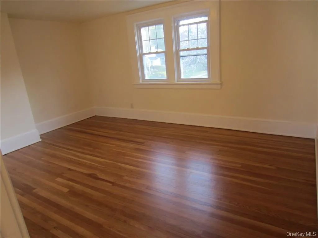 212 Cherry Street, Poughkeepsie, NY, 4 Bedrooms Bedrooms, 10 Rooms Rooms,1 BathroomBathrooms,Residential Lease,For Rent,Cherry,0,995552 212 Cherry Street, Poughkeepsie, NY, 4 Bedrooms Bedrooms, 10 Rooms Rooms,1 BathroomBathrooms,Residential Lease,For Rent,Cherry,0,995552