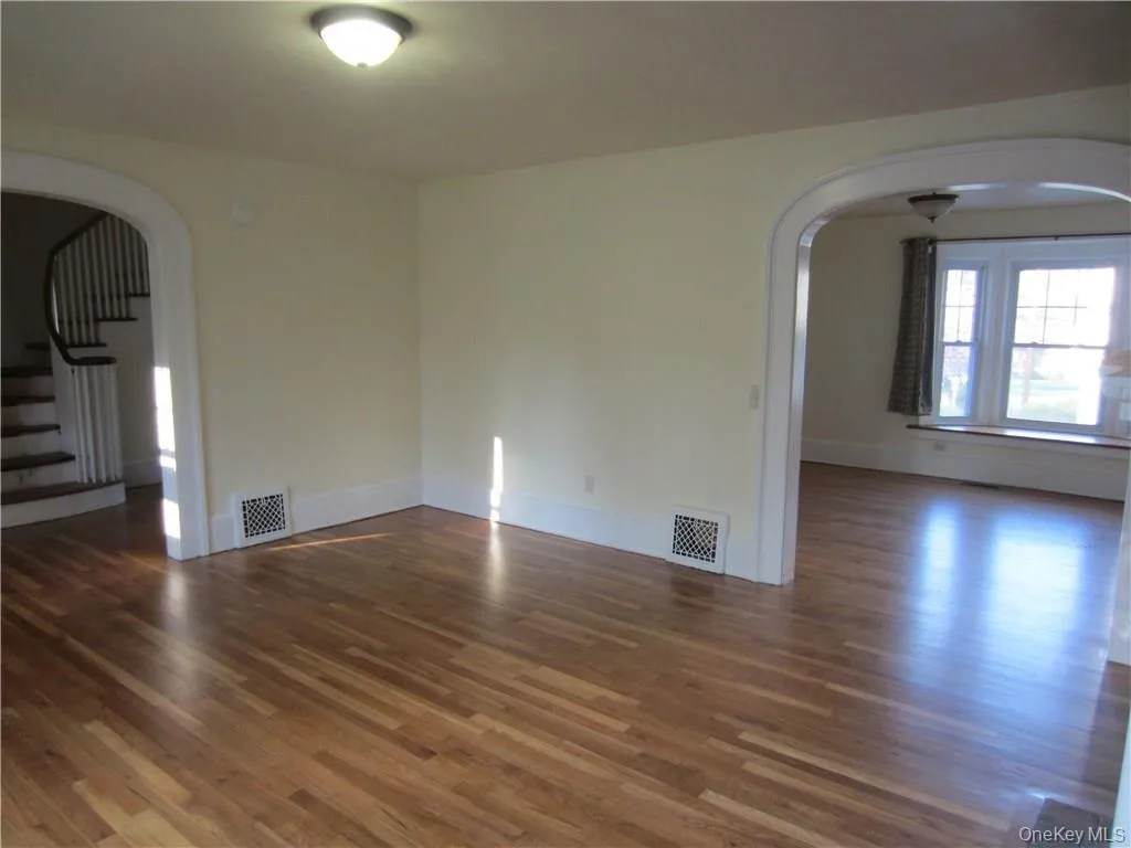 212 Cherry Street, Poughkeepsie, NY, 4 Bedrooms Bedrooms, 10 Rooms Rooms,1 BathroomBathrooms,Residential Lease,For Rent,Cherry,0,995552 212 Cherry Street, Poughkeepsie, NY, 4 Bedrooms Bedrooms, 10 Rooms Rooms,1 BathroomBathrooms,Residential Lease,For Rent,Cherry,0,995552