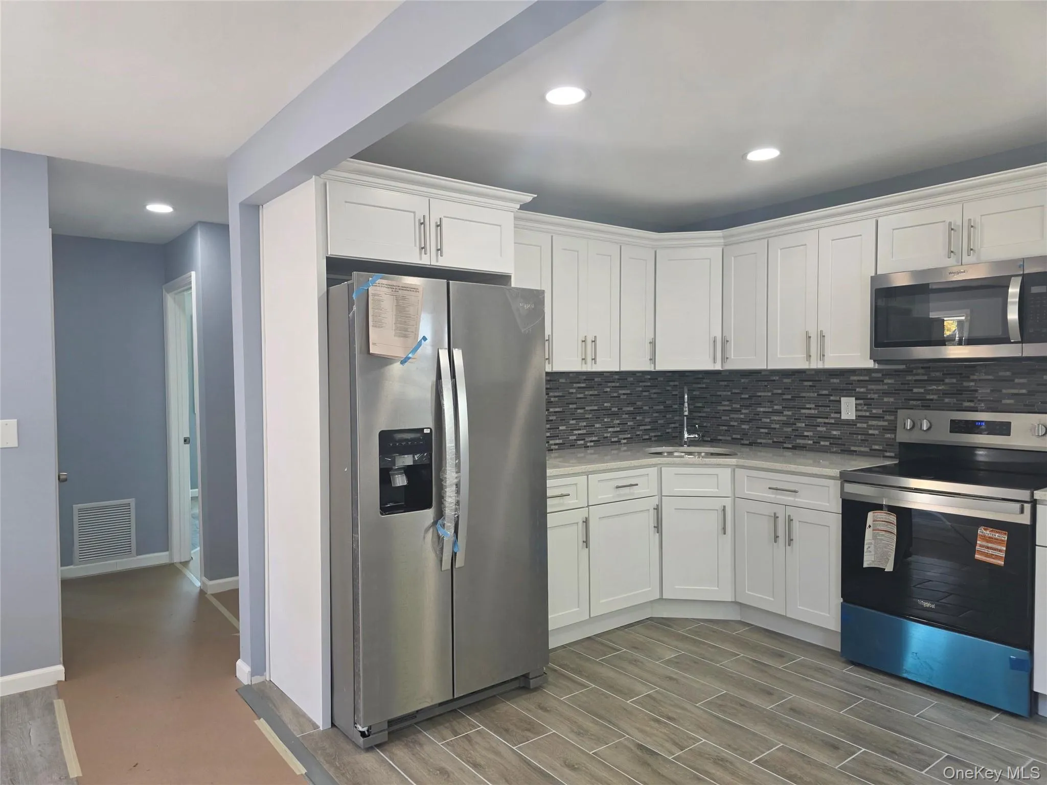198 Concord Road, Brookhaven, NY, 4 Bedrooms Bedrooms, 7 Rooms Rooms,3 BathroomsBathrooms,Residential,For Rent,Concord,0,995557 198 Concord Road, Brookhaven, NY, 4 Bedrooms Bedrooms, 7 Rooms Rooms,3 BathroomsBathrooms,Residential,For Rent,Concord,0,995557