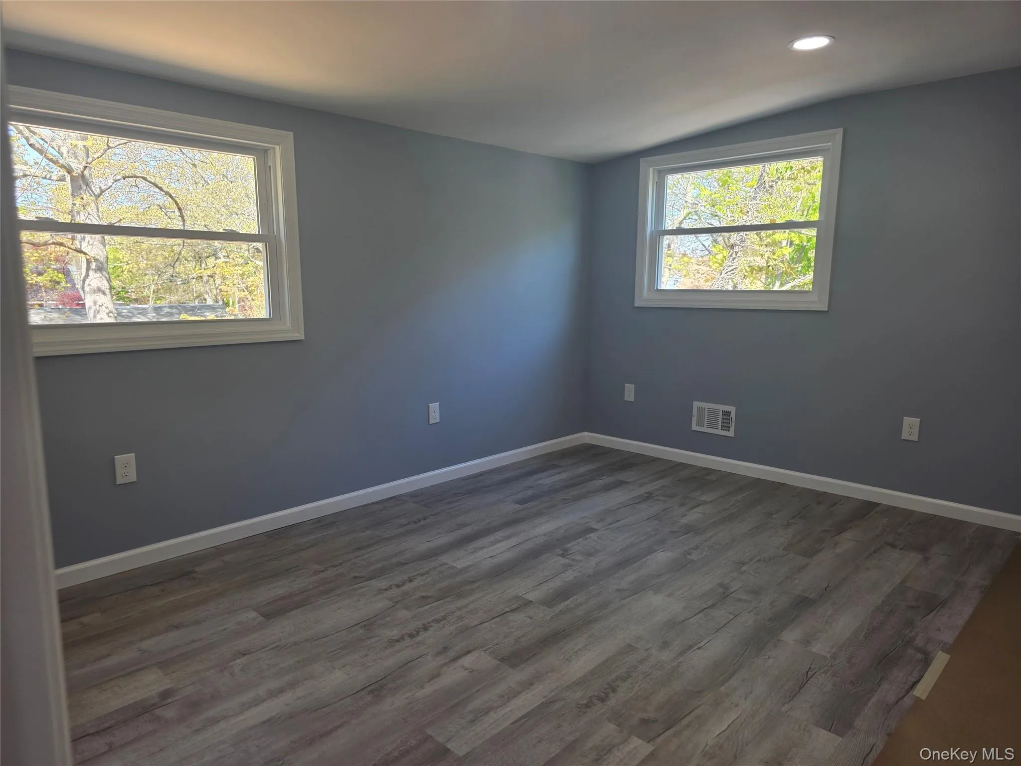 198 Concord Road, Brookhaven, NY, 4 Bedrooms Bedrooms, 7 Rooms Rooms,3 BathroomsBathrooms,Residential,For Rent,Concord,0,995557 198 Concord Road, Brookhaven, NY, 4 Bedrooms Bedrooms, 7 Rooms Rooms,3 BathroomsBathrooms,Residential,For Rent,Concord,0,995557