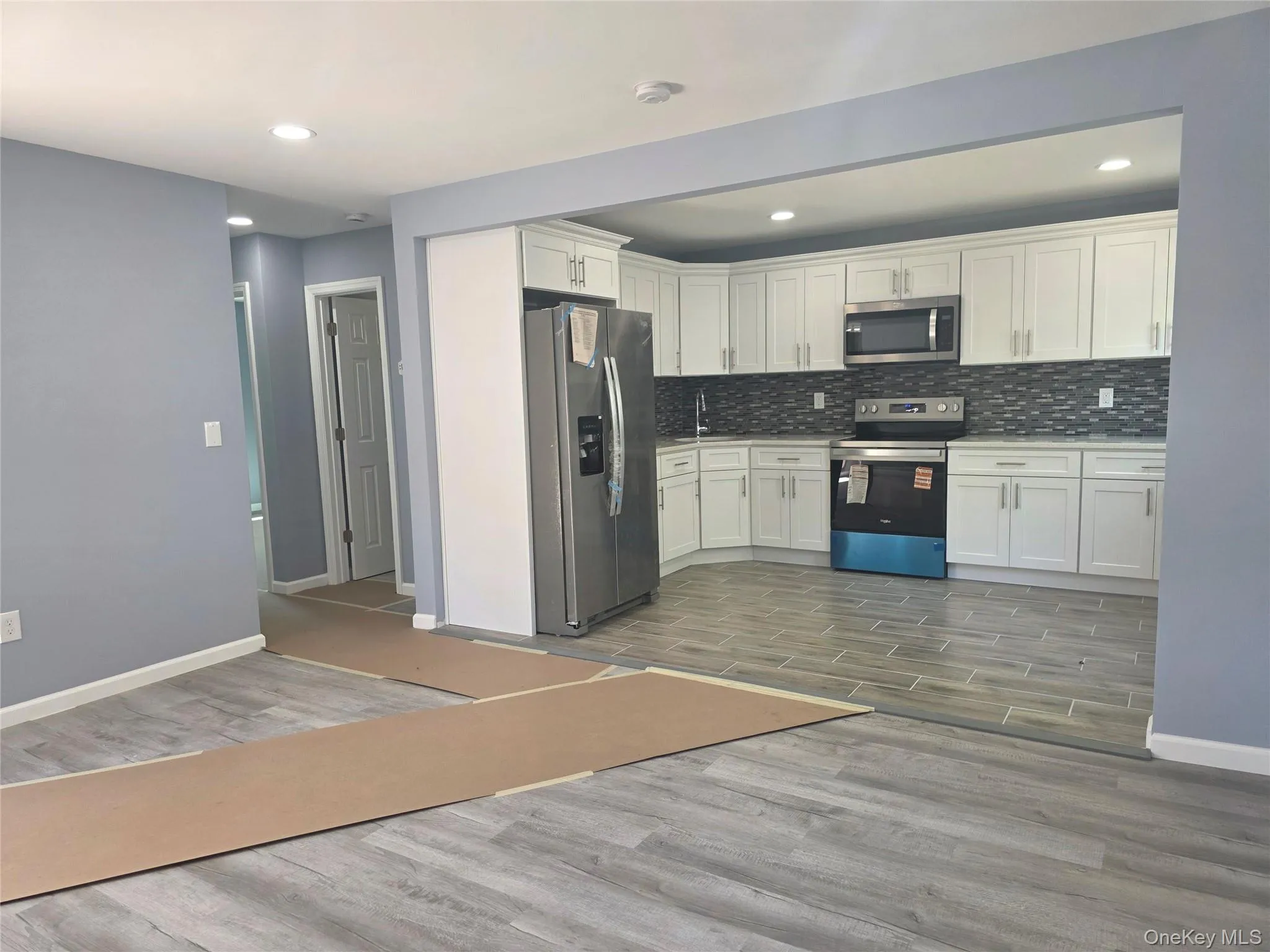 198 Concord Road, Brookhaven, NY, 4 Bedrooms Bedrooms, 7 Rooms Rooms,3 BathroomsBathrooms,Residential,For Rent,Concord,0,995557 198 Concord Road, Brookhaven, NY, 4 Bedrooms Bedrooms, 7 Rooms Rooms,3 BathroomsBathrooms,Residential,For Rent,Concord,0,995557