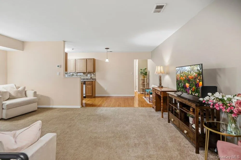 2 Idaho Court, Brookhaven, NY, 1 Bedroom Bedrooms, 4 Rooms Rooms,1 BathroomBathrooms,Residential,For Rent,Idaho,0,995559 2 Idaho Court, Brookhaven, NY, 1 Bedroom Bedrooms, 4 Rooms Rooms,1 BathroomBathrooms,Residential,For Rent,Idaho,0,995559
