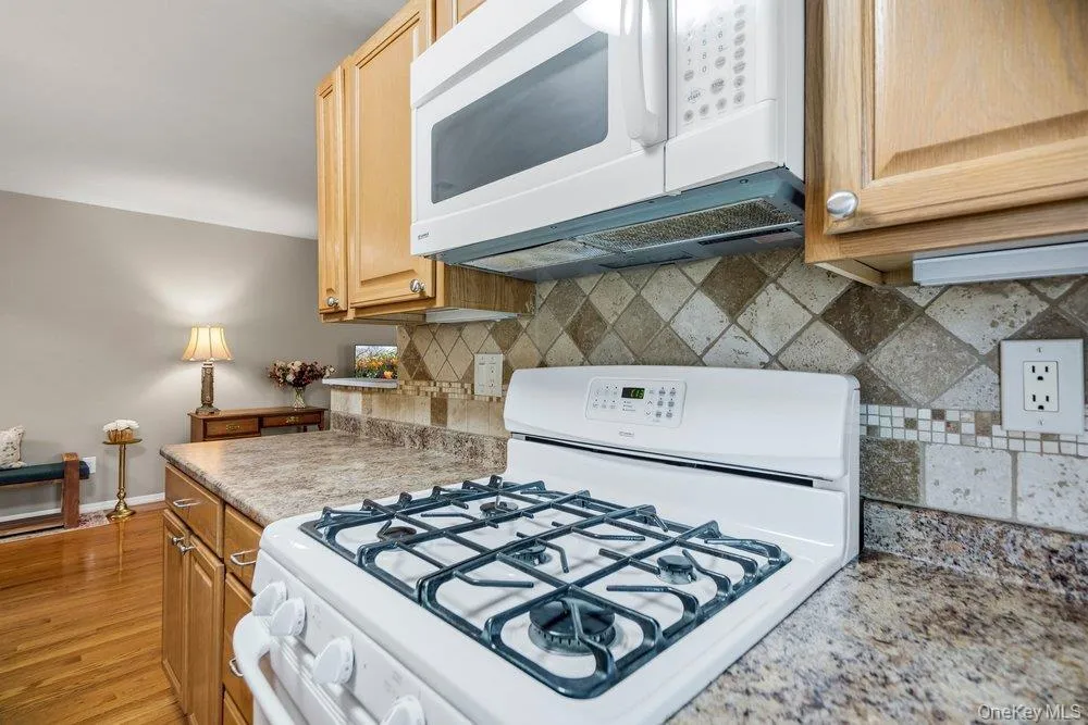 2 Idaho Court, Brookhaven, NY, 1 Bedroom Bedrooms, 4 Rooms Rooms,1 BathroomBathrooms,Residential,For Rent,Idaho,0,995559 2 Idaho Court, Brookhaven, NY, 1 Bedroom Bedrooms, 4 Rooms Rooms,1 BathroomBathrooms,Residential,For Rent,Idaho,0,995559
