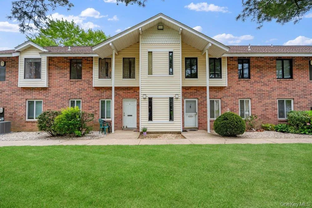 2 Idaho Court, Brookhaven, NY, 1 Bedroom Bedrooms, 4 Rooms Rooms,1 BathroomBathrooms,Residential,For Rent,Idaho,0,995559 2 Idaho Court, Brookhaven, NY, 1 Bedroom Bedrooms, 4 Rooms Rooms,1 BathroomBathrooms,Residential,For Rent,Idaho,0,995559