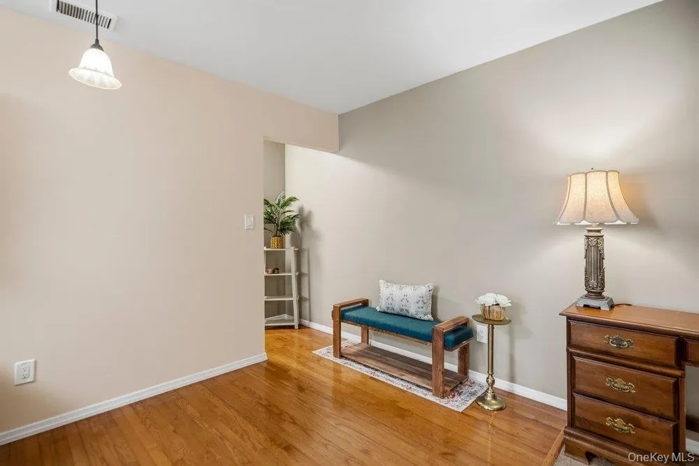 2 Idaho Court, Brookhaven, NY, 1 Bedroom Bedrooms, 4 Rooms Rooms,1 BathroomBathrooms,Residential,For Rent,Idaho,0,995559 2 Idaho Court, Brookhaven, NY, 1 Bedroom Bedrooms, 4 Rooms Rooms,1 BathroomBathrooms,Residential,For Rent,Idaho,0,995559