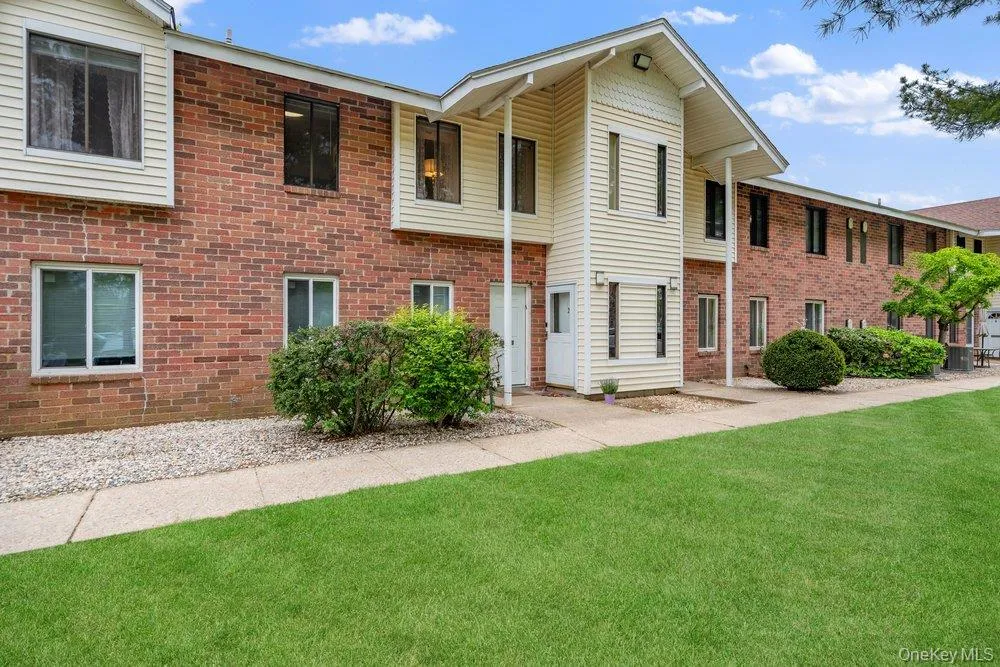 2 Idaho Court, Brookhaven, NY, 1 Bedroom Bedrooms, 4 Rooms Rooms,1 BathroomBathrooms,Residential,For Rent,Idaho,0,995559 2 Idaho Court, Brookhaven, NY, 1 Bedroom Bedrooms, 4 Rooms Rooms,1 BathroomBathrooms,Residential,For Rent,Idaho,0,995559