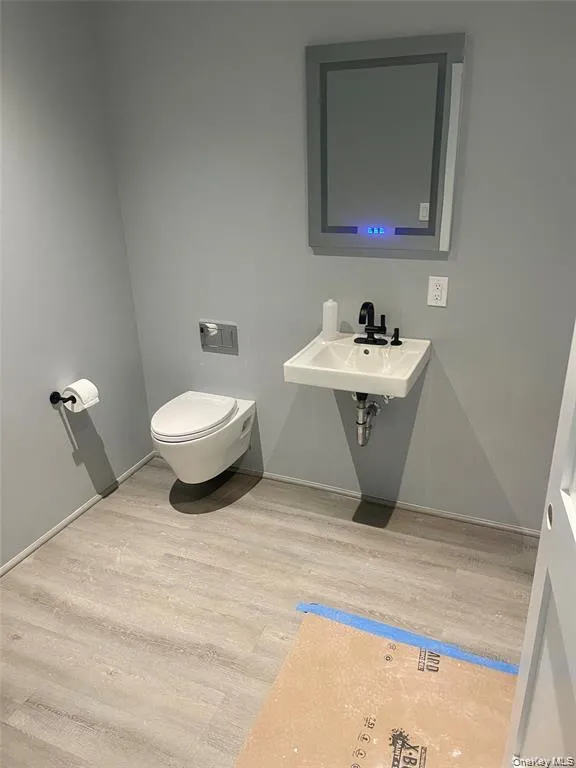 58-25 57th Street, New York, NY, ,Commercial Lease,For Rent,57th,0,995564 58-25 57th Street, New York, NY, ,Commercial Lease,For Rent,57th,0,995564