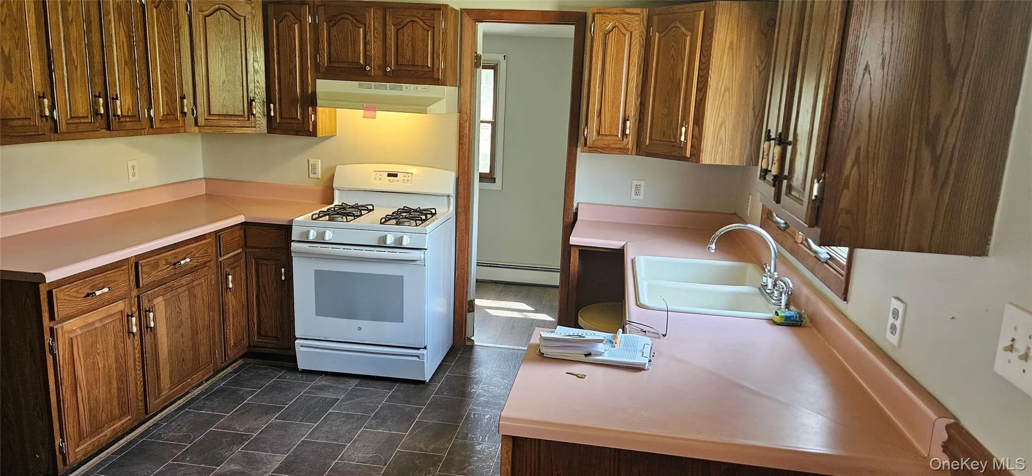 87 Peenpack Trail, Deerpark, NY, 3 Bedrooms Bedrooms, 5 Rooms Rooms,1 BathroomBathrooms,Residential,For Rent,Peenpack,0,995565 87 Peenpack Trail, Deerpark, NY, 3 Bedrooms Bedrooms, 5 Rooms Rooms,1 BathroomBathrooms,Residential,For Rent,Peenpack,0,995565