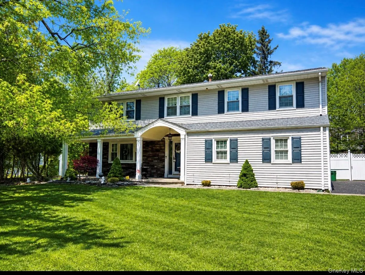 238 Washington Avenue, Orangetown, NY, 4 Bedrooms Bedrooms, 11 Rooms Rooms,2 BathroomsBathrooms,Residential,For Rent,Washington,0,995574 238 Washington Avenue, Orangetown, NY, 4 Bedrooms Bedrooms, 11 Rooms Rooms,2 BathroomsBathrooms,Residential,For Rent,Washington,0,995574