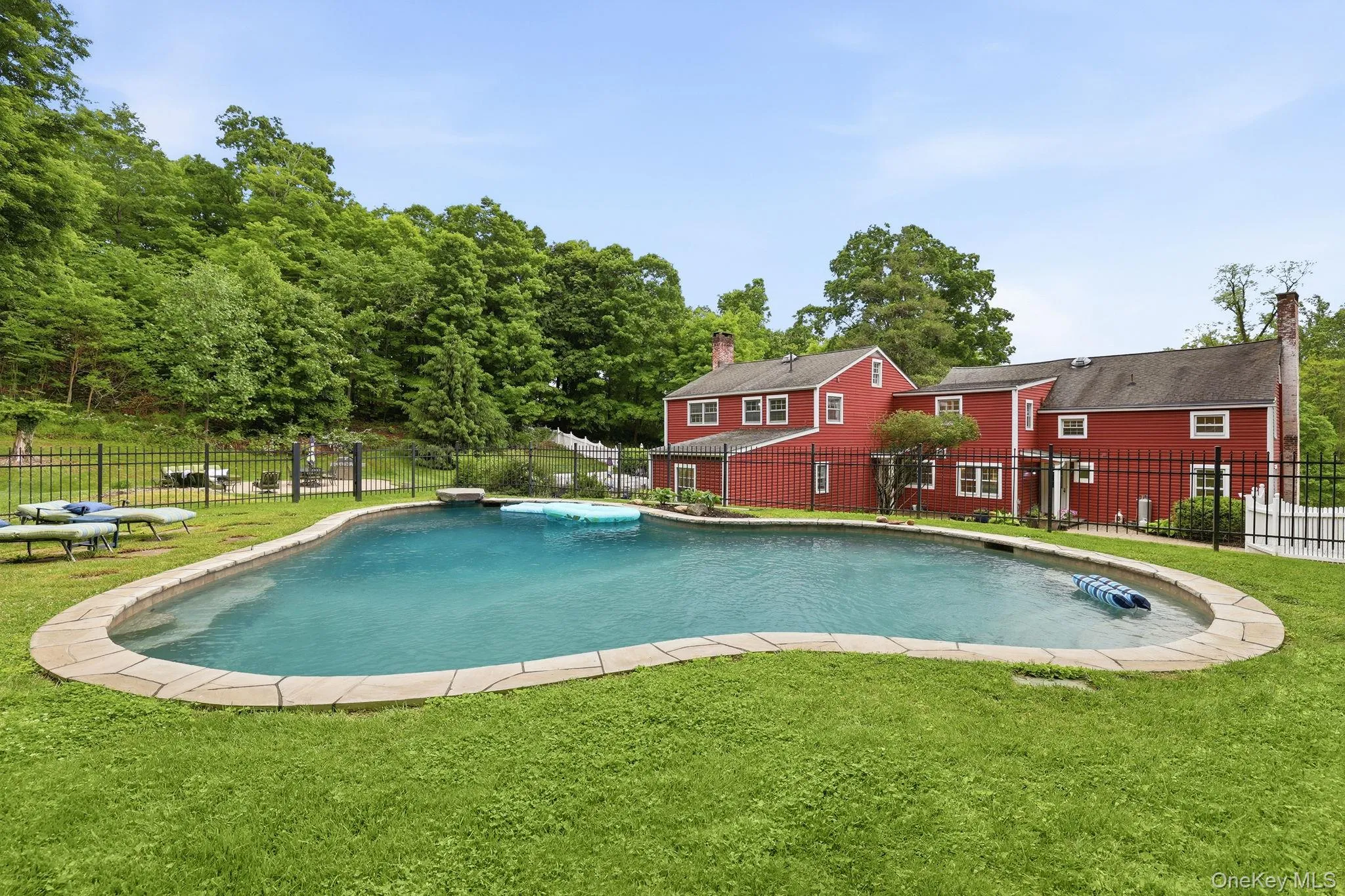 Gunite pool with Propane Heater Gunite pool with Propane Heater