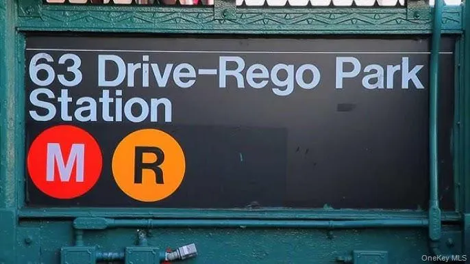 61-25 97th Street, New York, NY, 3 Rooms Rooms,1 BathroomBathrooms,Residential,For Rent,97th,0,995592 61-25 97th Street, New York, NY, 3 Rooms Rooms,1 BathroomBathrooms,Residential,For Rent,97th,0,995592