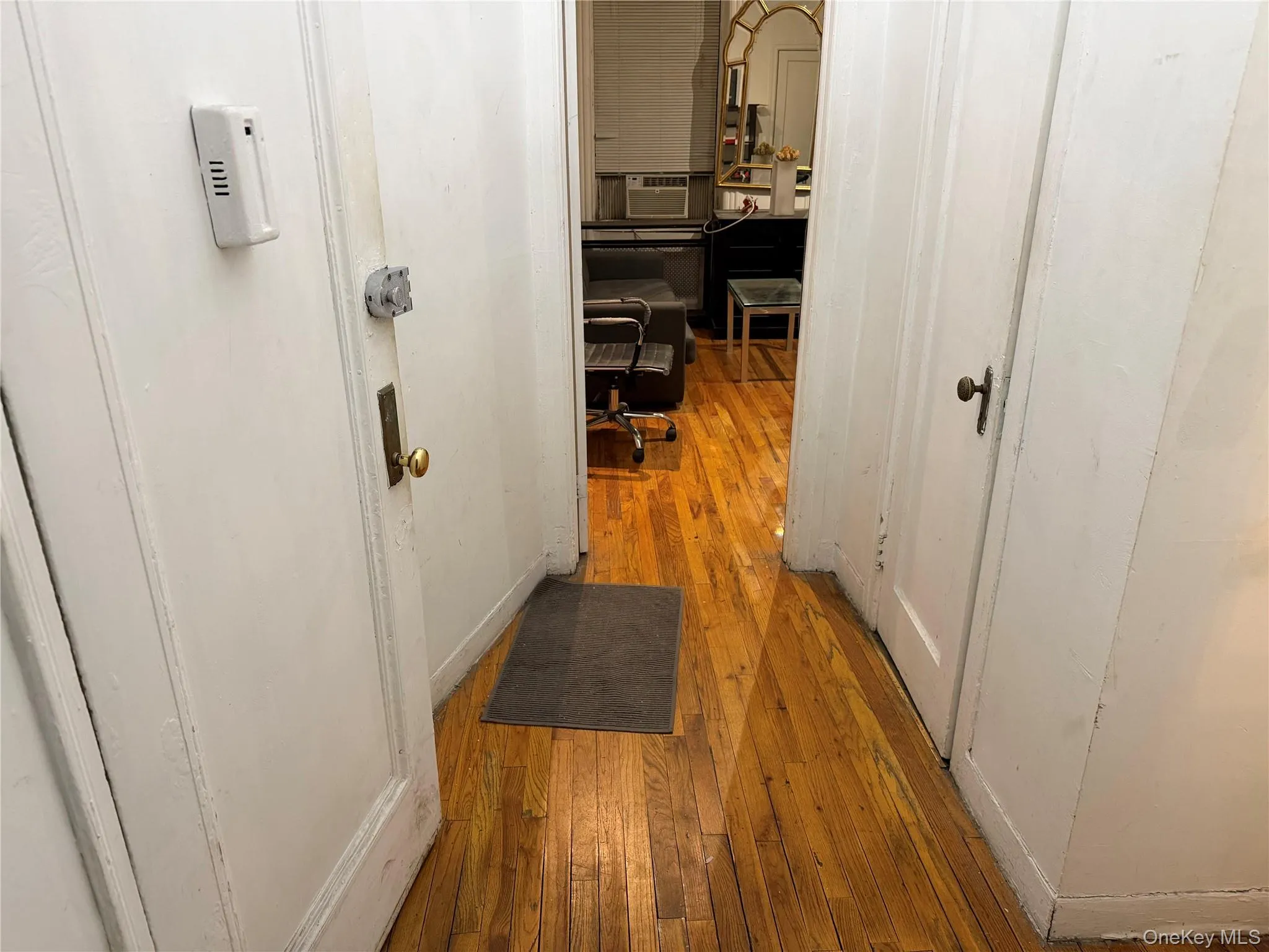 857 9th Avenue, New York, NY, 1 Bedroom Bedrooms, 3 Rooms Rooms,1 BathroomBathrooms,Residential Lease,For Rent,9th,0,995593 857 9th Avenue, New York, NY, 1 Bedroom Bedrooms, 3 Rooms Rooms,1 BathroomBathrooms,Residential Lease,For Rent,9th,0,995593