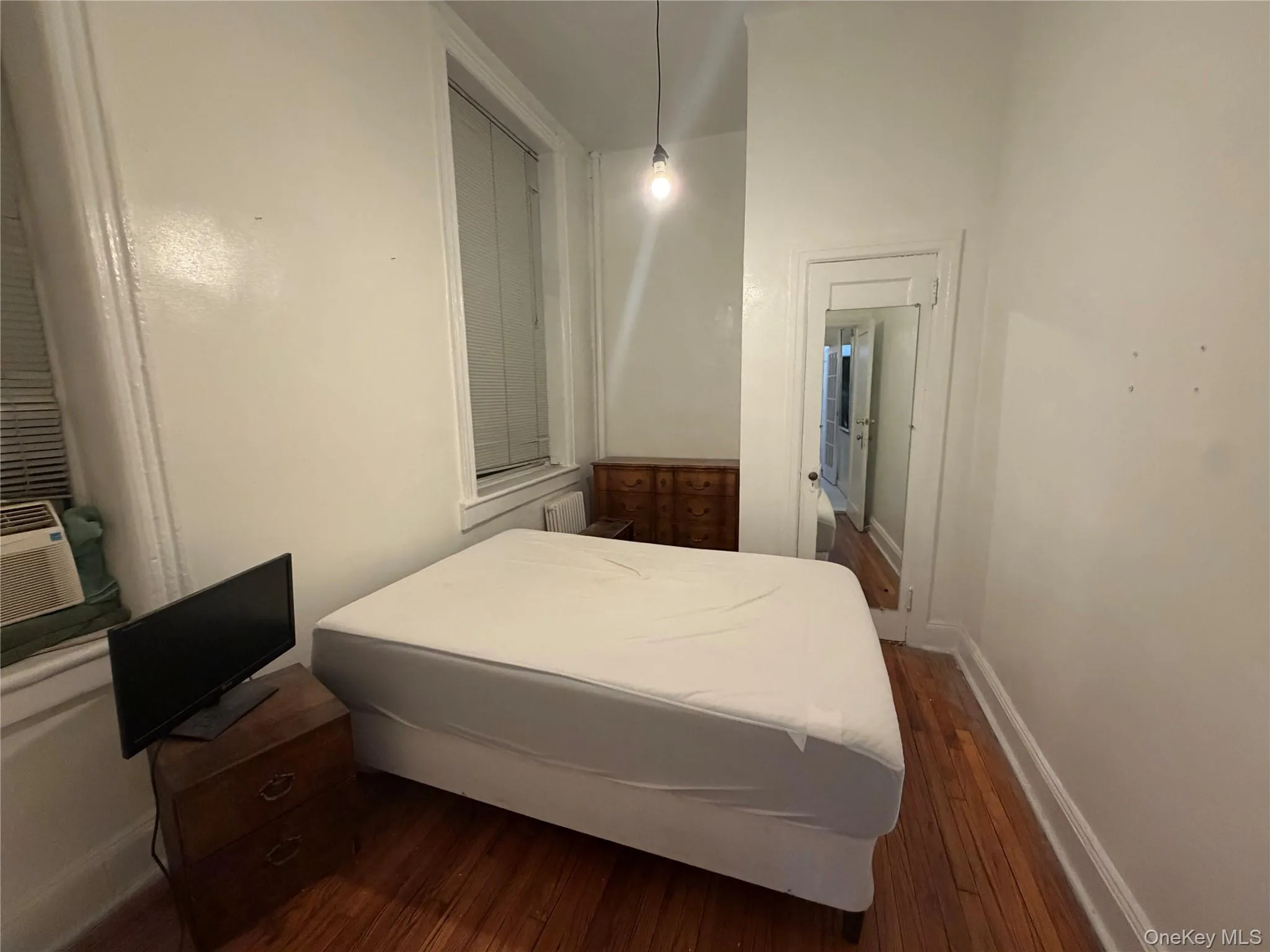 857 9th Avenue, New York, NY, 1 Bedroom Bedrooms, 3 Rooms Rooms,1 BathroomBathrooms,Residential Lease,For Rent,9th,0,995593 857 9th Avenue, New York, NY, 1 Bedroom Bedrooms, 3 Rooms Rooms,1 BathroomBathrooms,Residential Lease,For Rent,9th,0,995593