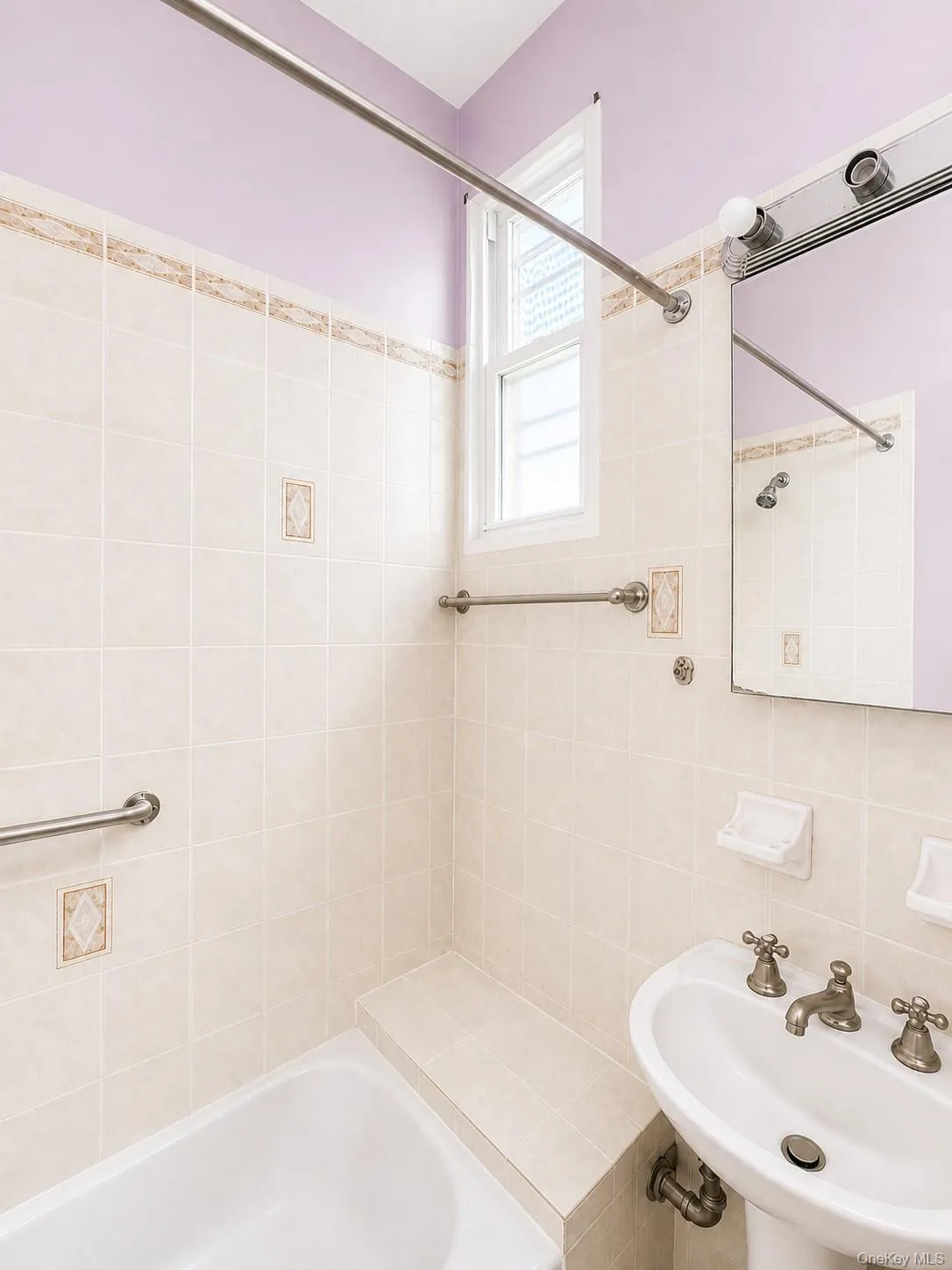 1925 Palmetto Street, New York, NY, 1 Bedroom Bedrooms, 2 Rooms Rooms,1 BathroomBathrooms,Residential Lease,For Rent,Palmetto,0,995606 1925 Palmetto Street, New York, NY, 1 Bedroom Bedrooms, 2 Rooms Rooms,1 BathroomBathrooms,Residential Lease,For Rent,Palmetto,0,995606
