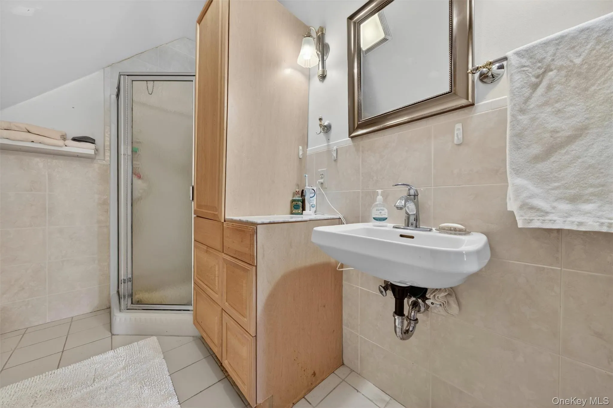 48 Farries Avenue, Warwick (town), NY, 3 Bedrooms Bedrooms, 10 Rooms Rooms,3 BathroomsBathrooms,Residential Sale,For Rent,Farries,0,995623 48 Farries Avenue, Warwick (town), NY, 3 Bedrooms Bedrooms, 10 Rooms Rooms,3 BathroomsBathrooms,Residential Sale,For Rent,Farries,0,995623