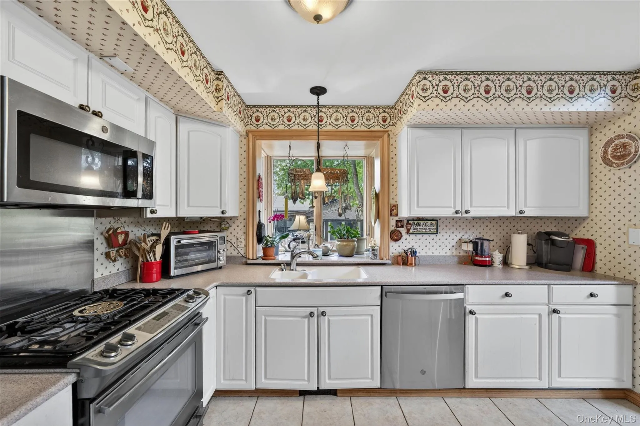 48 Farries Avenue, Warwick (town), NY, 3 Bedrooms Bedrooms, 10 Rooms Rooms,3 BathroomsBathrooms,Residential Sale,For Rent,Farries,0,995623 48 Farries Avenue, Warwick (town), NY, 3 Bedrooms Bedrooms, 10 Rooms Rooms,3 BathroomsBathrooms,Residential Sale,For Rent,Farries,0,995623