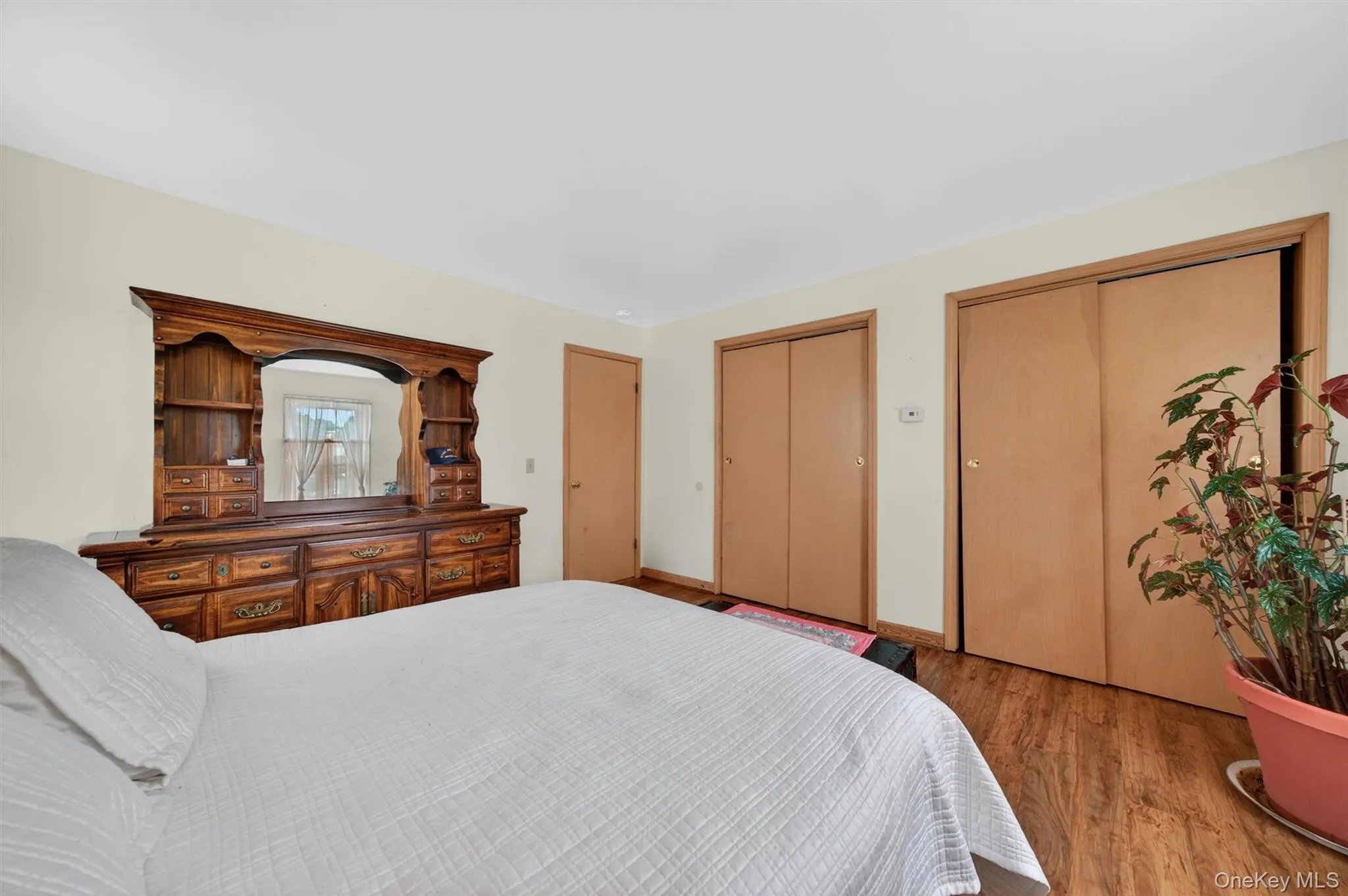 48 Farries Avenue, Warwick (town), NY, 3 Bedrooms Bedrooms, 10 Rooms Rooms,3 BathroomsBathrooms,Residential Sale,For Rent,Farries,0,995623 48 Farries Avenue, Warwick (town), NY, 3 Bedrooms Bedrooms, 10 Rooms Rooms,3 BathroomsBathrooms,Residential Sale,For Rent,Farries,0,995623