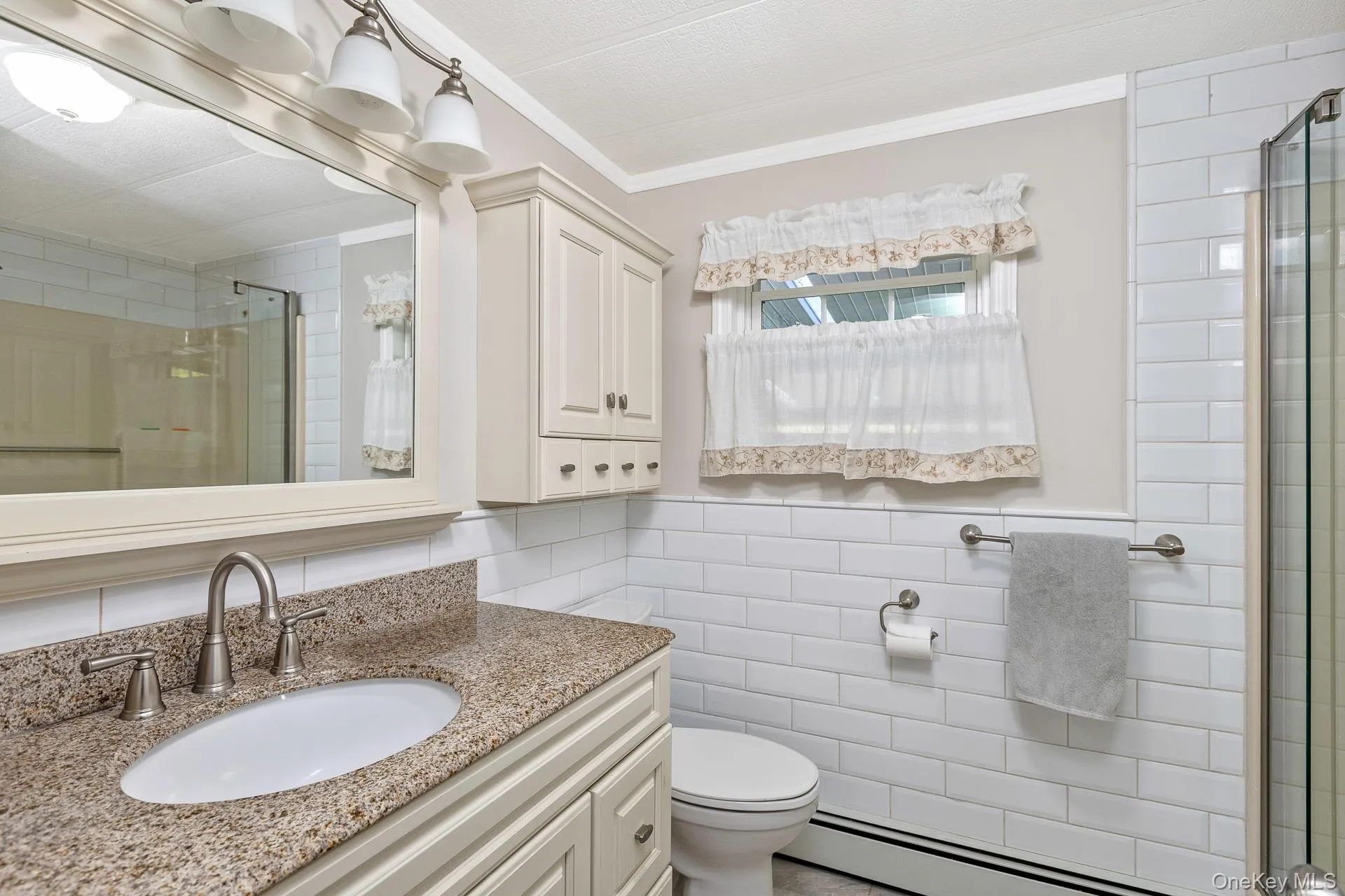 1407 Middle Road, Brookhaven, NY, 2 Bedrooms Bedrooms, 6 Rooms Rooms,2 BathroomsBathrooms,Residential,For Rent,Middle,0,995626 1407 Middle Road, Brookhaven, NY, 2 Bedrooms Bedrooms, 6 Rooms Rooms,2 BathroomsBathrooms,Residential,For Rent,Middle,0,995626