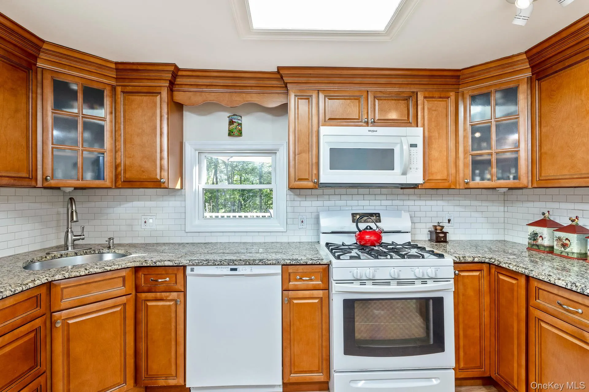 1407 Middle Road, Brookhaven, NY, 2 Bedrooms Bedrooms, 6 Rooms Rooms,2 BathroomsBathrooms,Residential,For Rent,Middle,0,995626 1407 Middle Road, Brookhaven, NY, 2 Bedrooms Bedrooms, 6 Rooms Rooms,2 BathroomsBathrooms,Residential,For Rent,Middle,0,995626