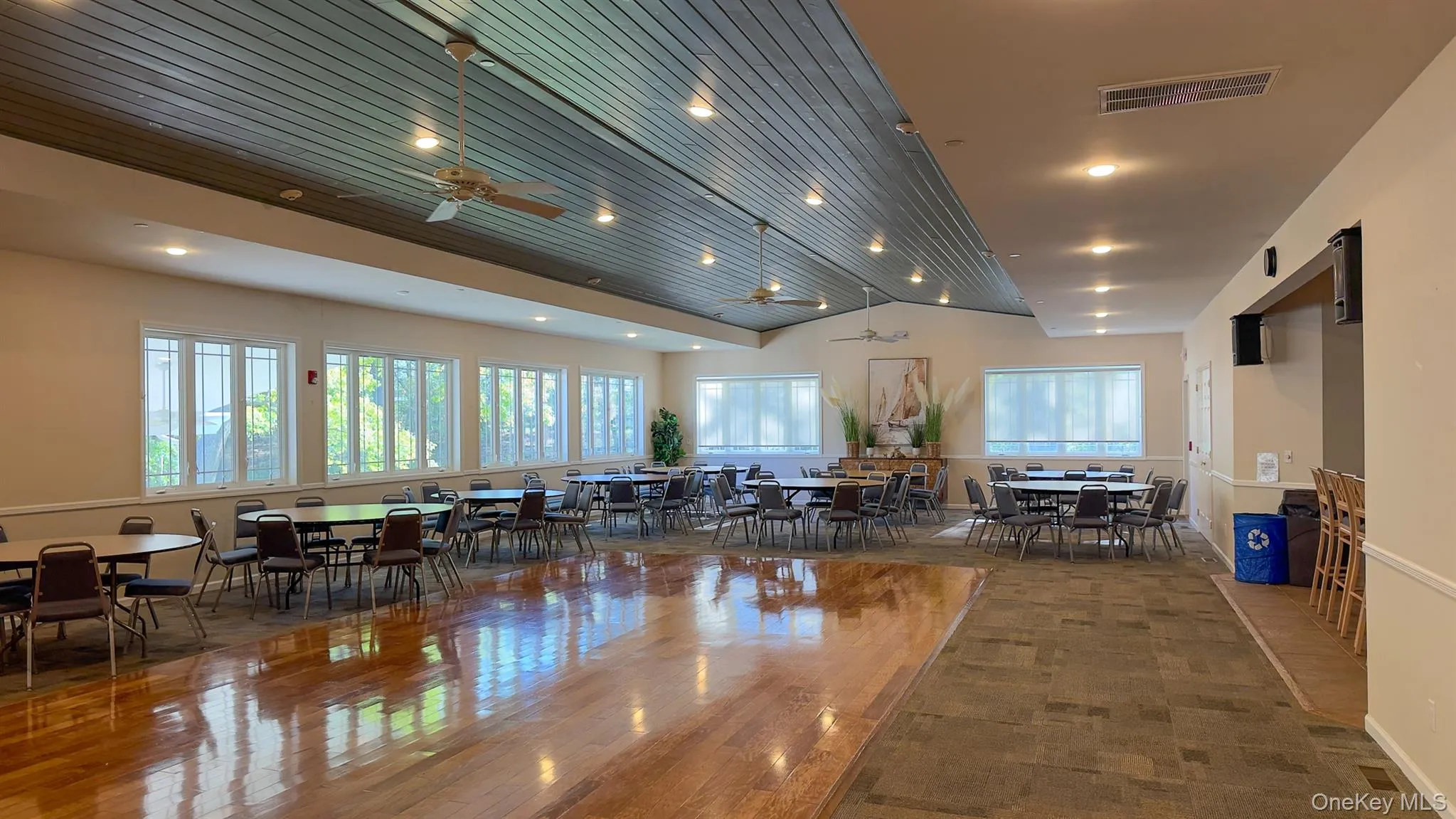 1407 Middle Road, Brookhaven, NY, 2 Bedrooms Bedrooms, 6 Rooms Rooms,2 BathroomsBathrooms,Residential,For Rent,Middle,0,995626 1407 Middle Road, Brookhaven, NY, 2 Bedrooms Bedrooms, 6 Rooms Rooms,2 BathroomsBathrooms,Residential,For Rent,Middle,0,995626