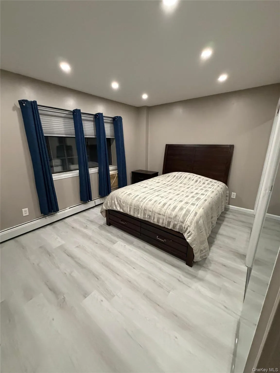 2 Elmwood Park Drive, New York, NY, 1 Bedroom Bedrooms, 1 Room Rooms,1 BathroomBathrooms,Residential Lease,For Rent,Elmwood Park,0,995633 2 Elmwood Park Drive, New York, NY, 1 Bedroom Bedrooms, 1 Room Rooms,1 BathroomBathrooms,Residential Lease,For Rent,Elmwood Park,0,995633