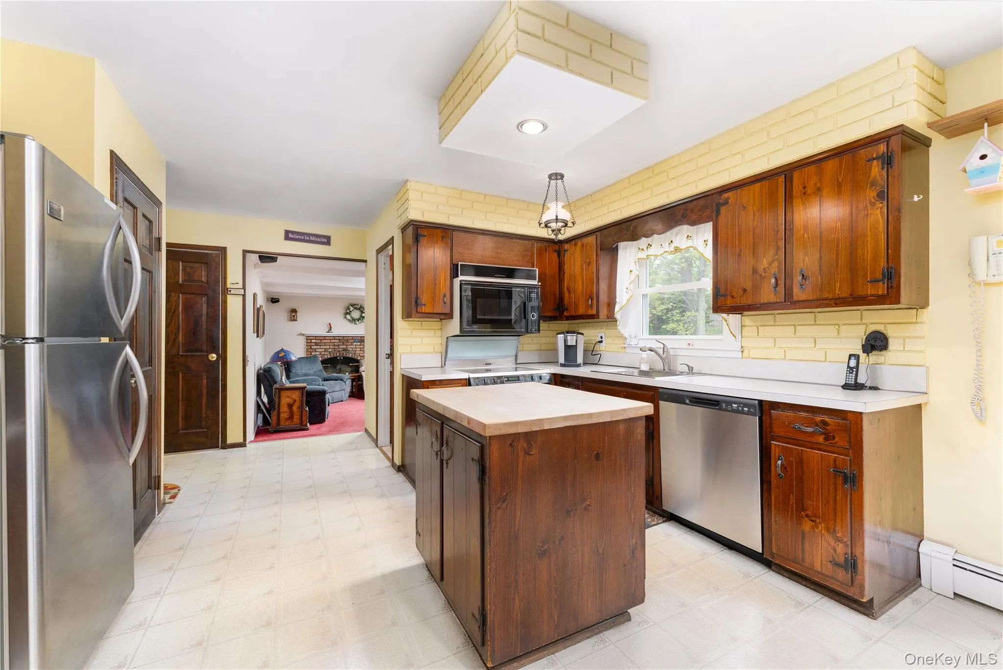 44 Woodland Road, Brookhaven, NY, 4 Bedrooms Bedrooms, 6 Rooms Rooms,2 BathroomsBathrooms,Residential,For Rent,Woodland,0,995634 44 Woodland Road, Brookhaven, NY, 4 Bedrooms Bedrooms, 6 Rooms Rooms,2 BathroomsBathrooms,Residential,For Rent,Woodland,0,995634