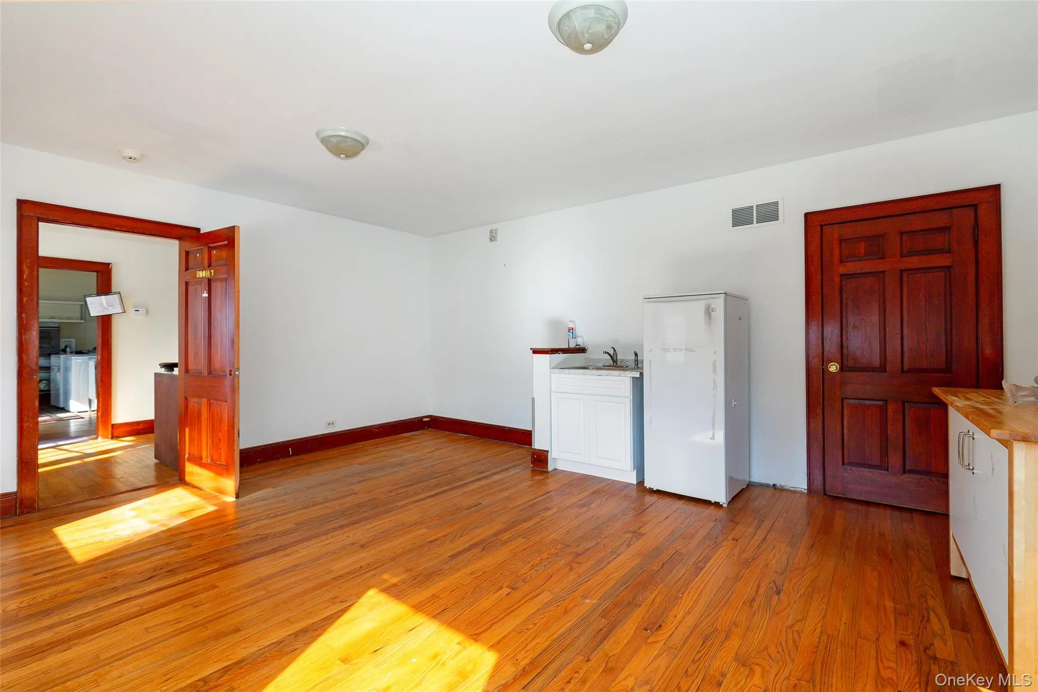2493 Route 52, East Fishkill, NY, 2 Bedrooms Bedrooms, 6 Rooms Rooms,1 BathroomBathrooms,Residential,For Rent,Route 52,0,995653 2493 Route 52, East Fishkill, NY, 2 Bedrooms Bedrooms, 6 Rooms Rooms,1 BathroomBathrooms,Residential,For Rent,Route 52,0,995653