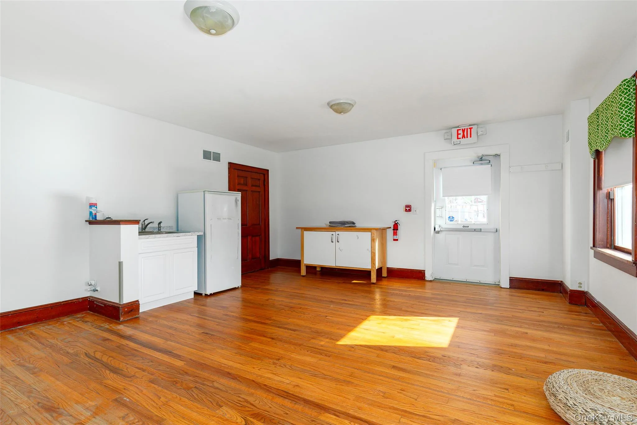 2493 Route 52, East Fishkill, NY, 2 Bedrooms Bedrooms, 6 Rooms Rooms,1 BathroomBathrooms,Residential,For Rent,Route 52,0,995653 2493 Route 52, East Fishkill, NY, 2 Bedrooms Bedrooms, 6 Rooms Rooms,1 BathroomBathrooms,Residential,For Rent,Route 52,0,995653