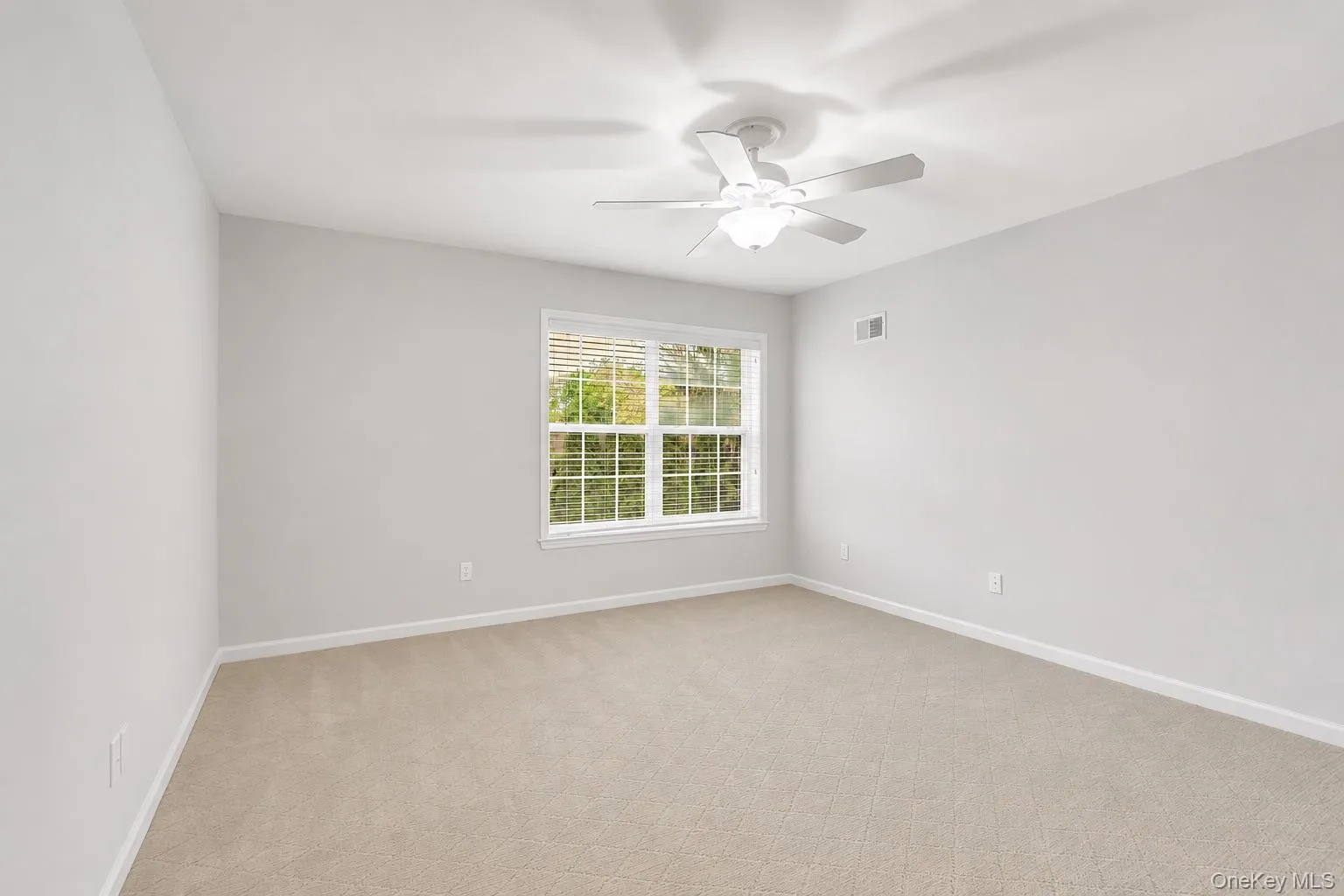 5 Terrace Lane, Brookhaven, NY, 3 Bedrooms Bedrooms, 8 Rooms Rooms,2 BathroomsBathrooms,Residential,For Rent,Terrace,0,995655 5 Terrace Lane, Brookhaven, NY, 3 Bedrooms Bedrooms, 8 Rooms Rooms,2 BathroomsBathrooms,Residential,For Rent,Terrace,0,995655