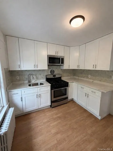 All new kitchen with new cabinets, countertops. All new kitchen with new cabinets, countertops.