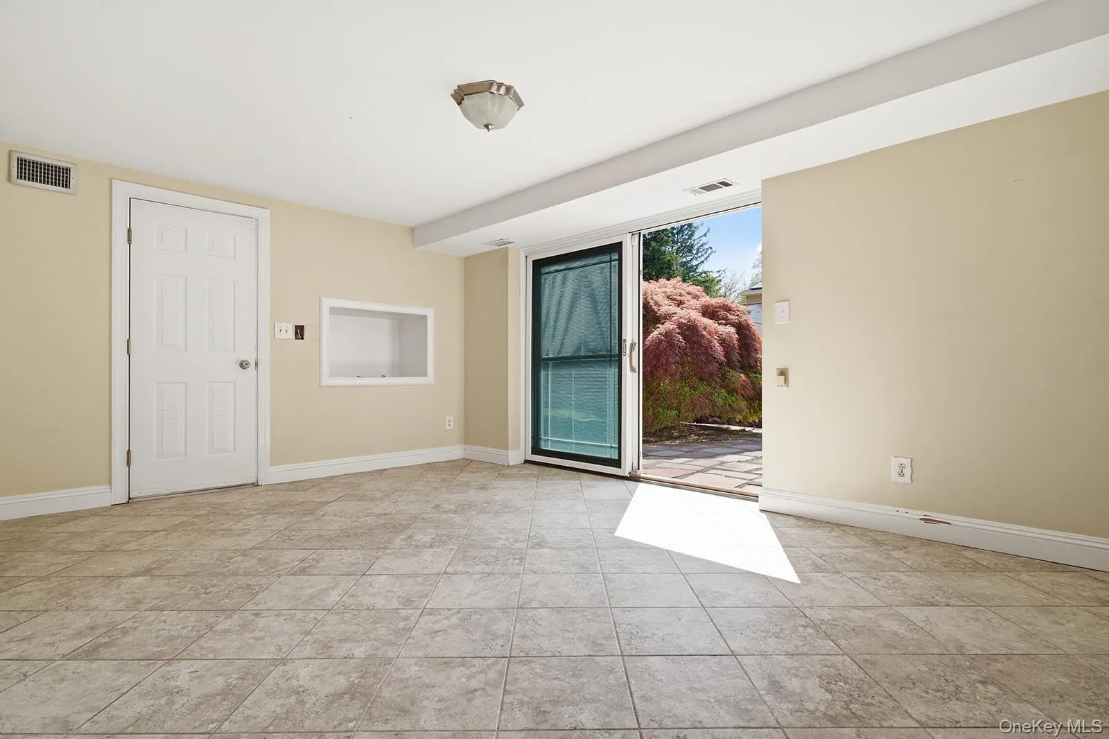 Den Entry Level Den Entry Level