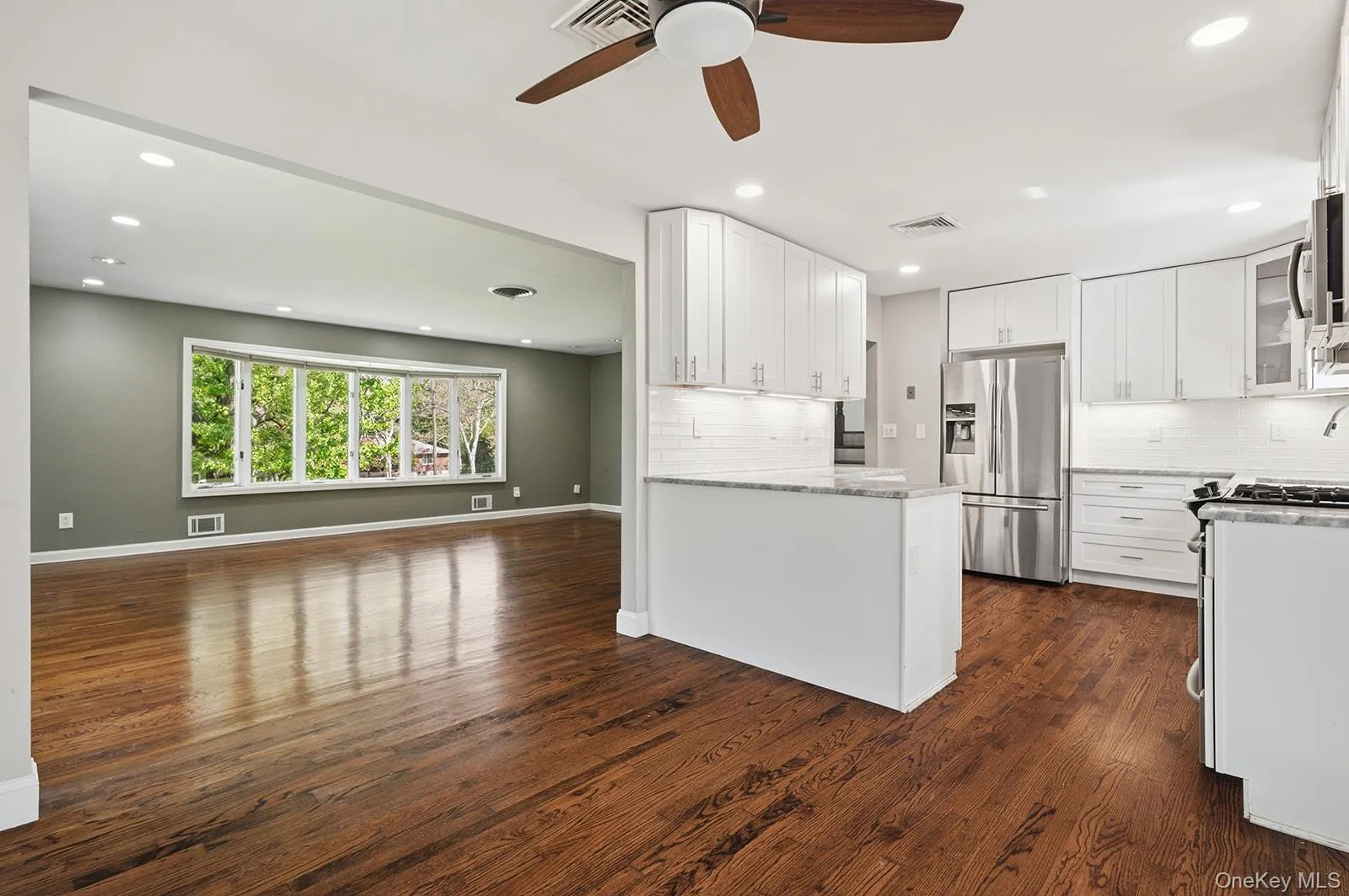 23 Yale Terrace, Orangetown, NY, 4 Bedrooms Bedrooms, 12 Rooms Rooms,2 BathroomsBathrooms,Residential,For Rent,Yale,0,995683 23 Yale Terrace, Orangetown, NY, 4 Bedrooms Bedrooms, 12 Rooms Rooms,2 BathroomsBathrooms,Residential,For Rent,Yale,0,995683