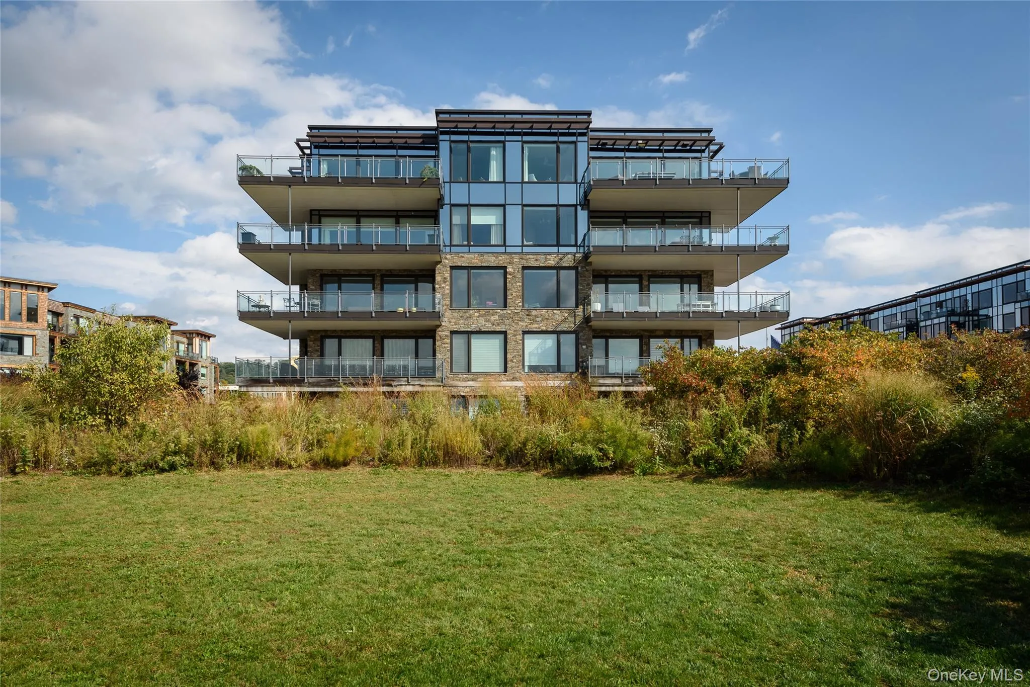 18 Rivers Edge Drive, Greenburgh, NY, 2 Bedrooms Bedrooms, 5 Rooms Rooms,2 BathroomsBathrooms,Residential,For Rent,Rivers Edge,0,995686 18 Rivers Edge Drive, Greenburgh, NY, 2 Bedrooms Bedrooms, 5 Rooms Rooms,2 BathroomsBathrooms,Residential,For Rent,Rivers Edge,0,995686