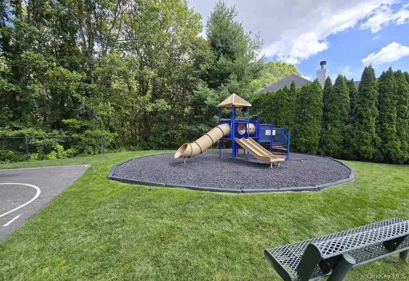 63 Sunflower Ridge Road, Brookhaven, NY, 4 Bedrooms Bedrooms, 8 Rooms Rooms,2 BathroomsBathrooms,Residential Lease,For Rent,Sunflower Ridge,0,995688 63 Sunflower Ridge Road, Brookhaven, NY, 4 Bedrooms Bedrooms, 8 Rooms Rooms,2 BathroomsBathrooms,Residential Lease,For Rent,Sunflower Ridge,0,995688