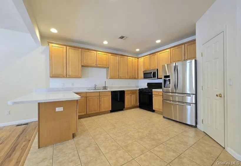 63 Sunflower Ridge Road, Brookhaven, NY, 4 Bedrooms Bedrooms, 8 Rooms Rooms,2 BathroomsBathrooms,Residential Lease,For Rent,Sunflower Ridge,0,995688 63 Sunflower Ridge Road, Brookhaven, NY, 4 Bedrooms Bedrooms, 8 Rooms Rooms,2 BathroomsBathrooms,Residential Lease,For Rent,Sunflower Ridge,0,995688