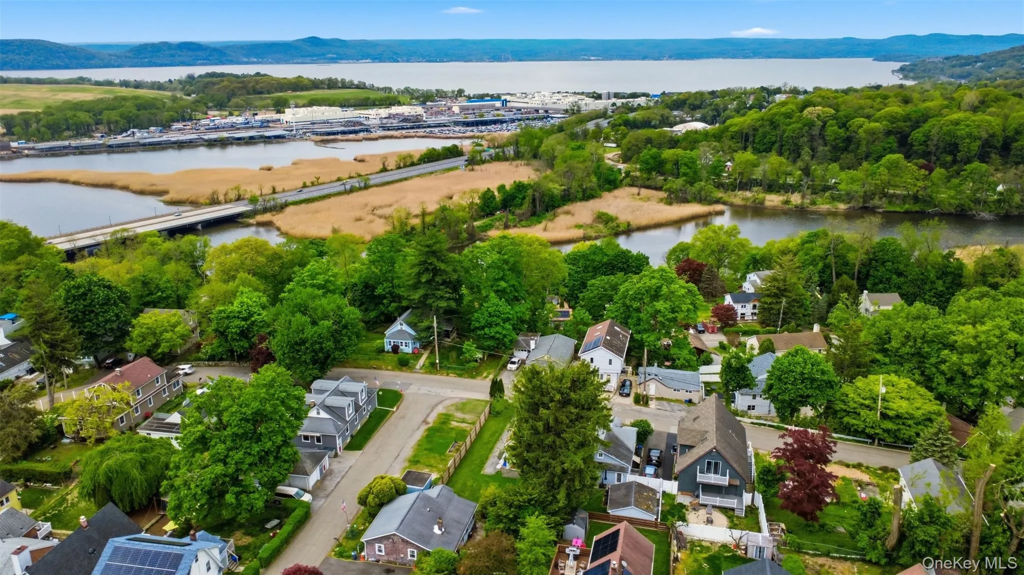 20 Samstag Avenue, Ossining, NY, 3 Bedrooms Bedrooms, 6 Rooms Rooms,1 BathroomBathrooms,Residential Sale,For Rent,Samstag,0,995689 20 Samstag Avenue, Ossining, NY, 3 Bedrooms Bedrooms, 6 Rooms Rooms,1 BathroomBathrooms,Residential Sale,For Rent,Samstag,0,995689