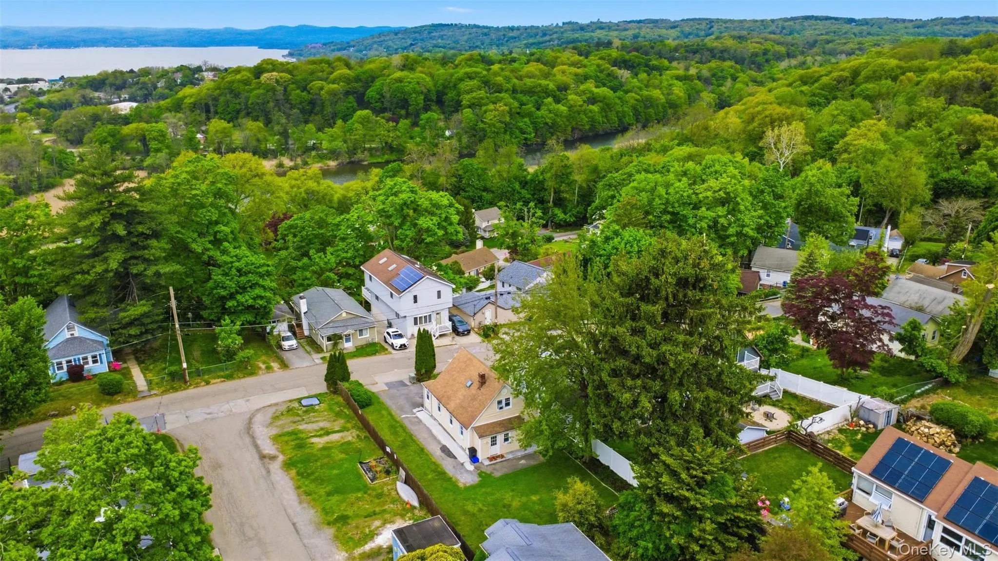 20 Samstag Avenue, Ossining, NY, 3 Bedrooms Bedrooms, 6 Rooms Rooms,1 BathroomBathrooms,Residential Sale,For Rent,Samstag,0,995689 20 Samstag Avenue, Ossining, NY, 3 Bedrooms Bedrooms, 6 Rooms Rooms,1 BathroomBathrooms,Residential Sale,For Rent,Samstag,0,995689
